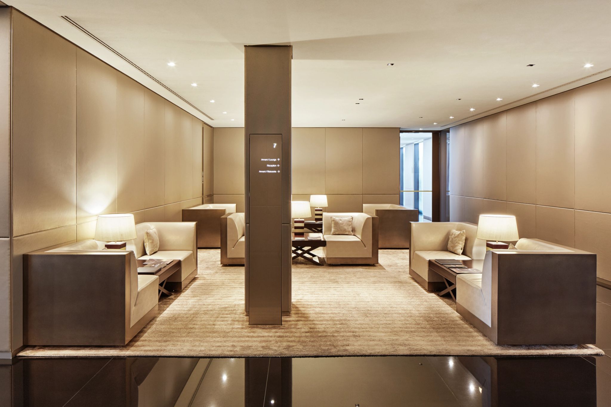 sala de estar - sala moderna - lounge de hotel - lobby de luxo - design armani