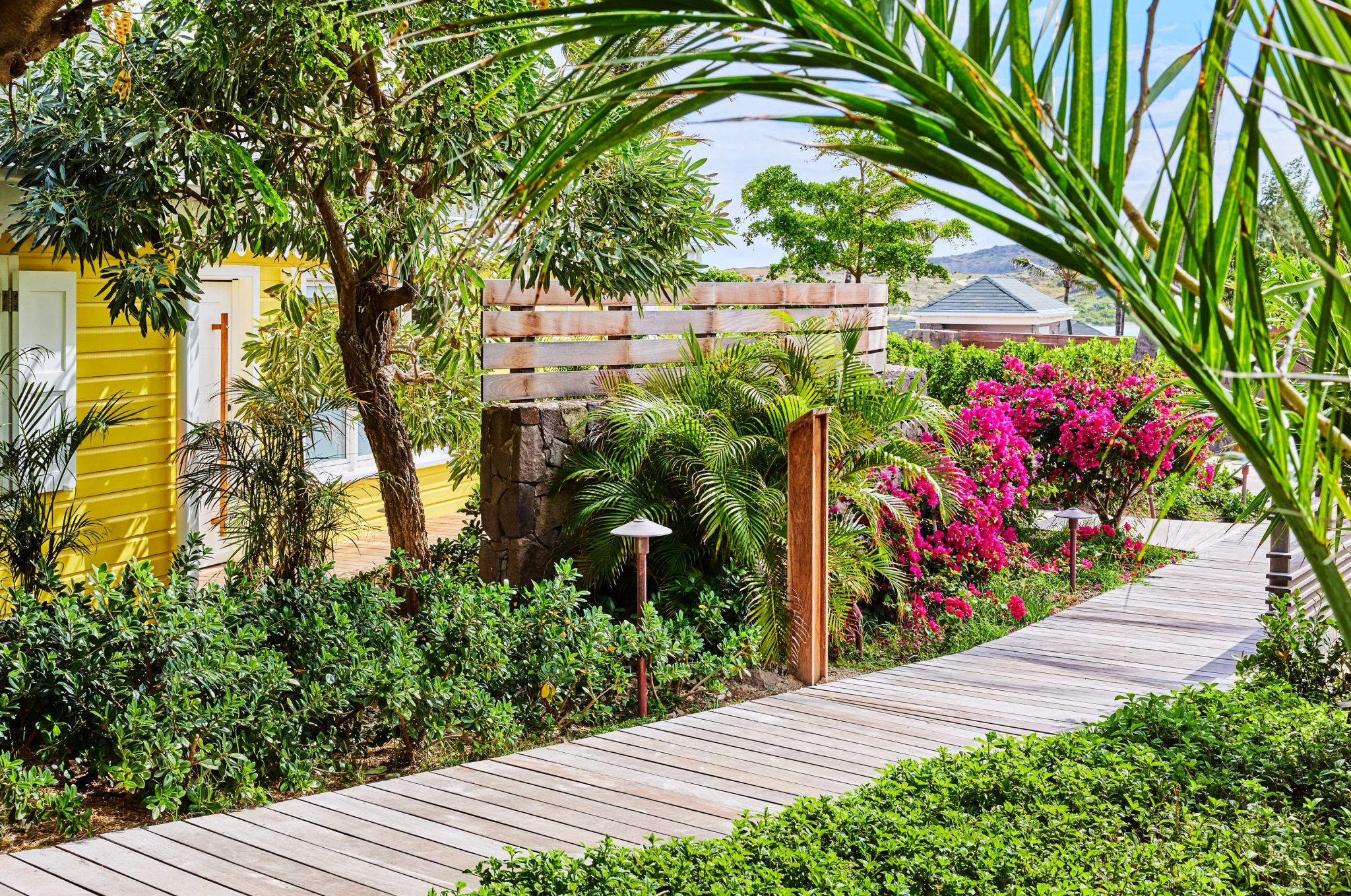 Bougainvillea Suite jardim do hotel - suite perto do mar