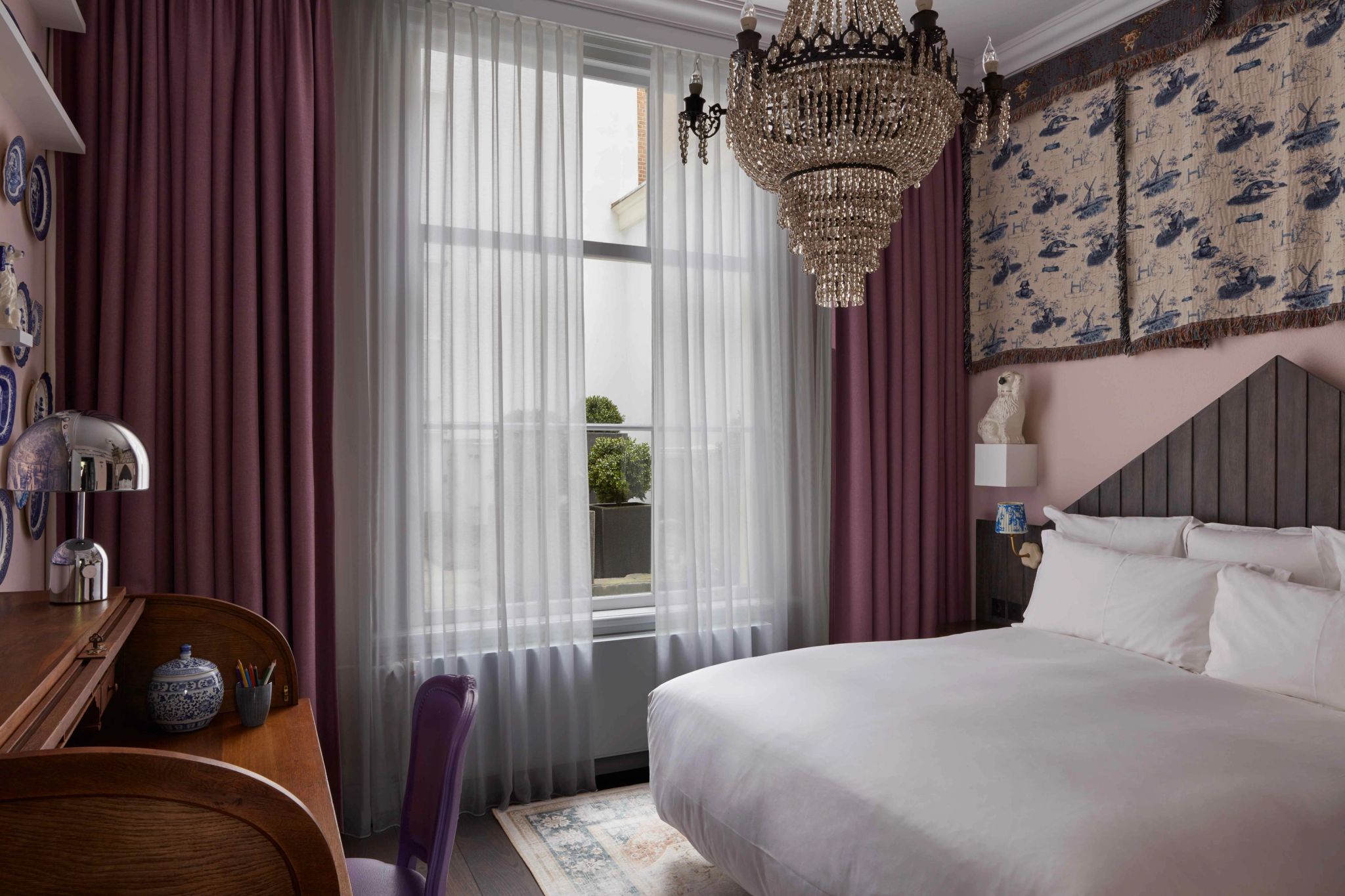 Porcelain Collector's Suite suite de luxo - design exclusivo - cama king-size