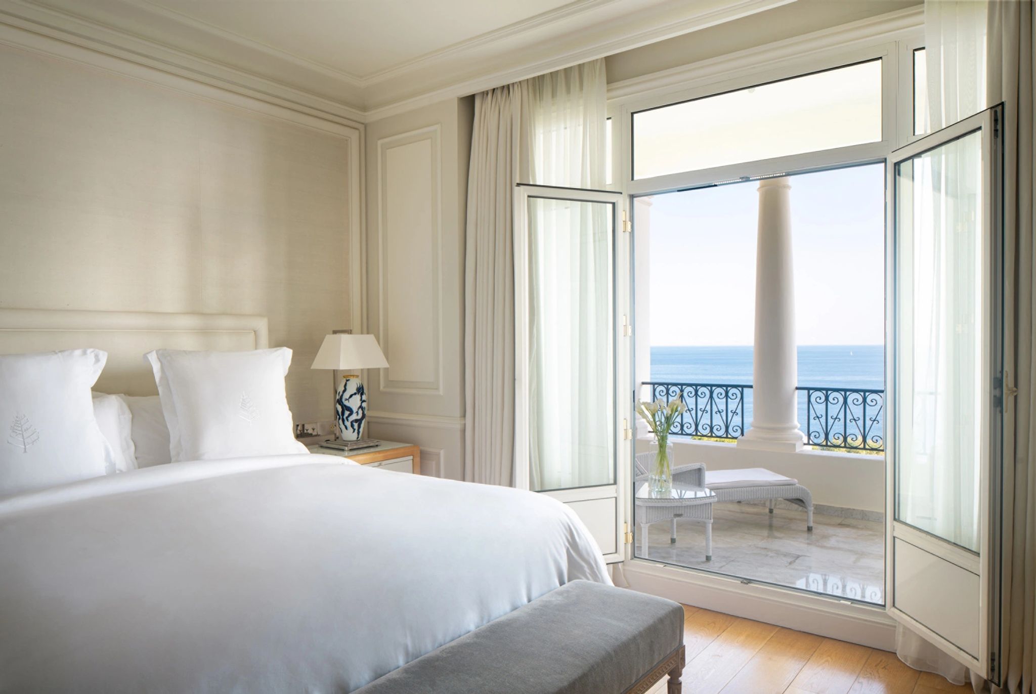 Grand Hotel Suite cama king - suite casal - suite vista mar - suite com terraço