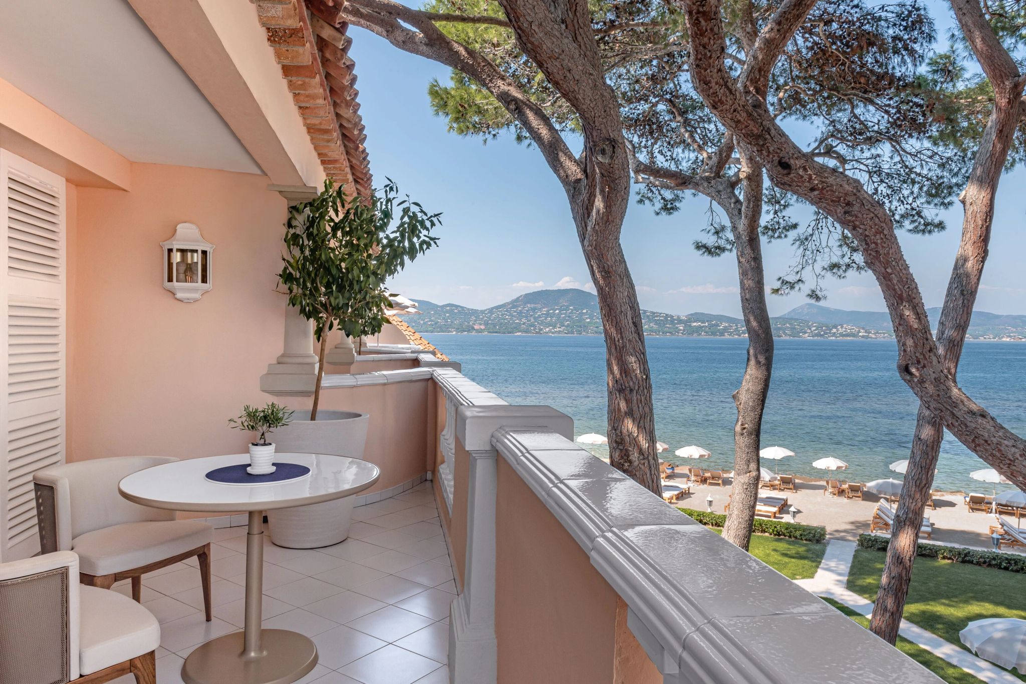 Deluxe Sea Suite area externa suite -suite com varanda – vista mar