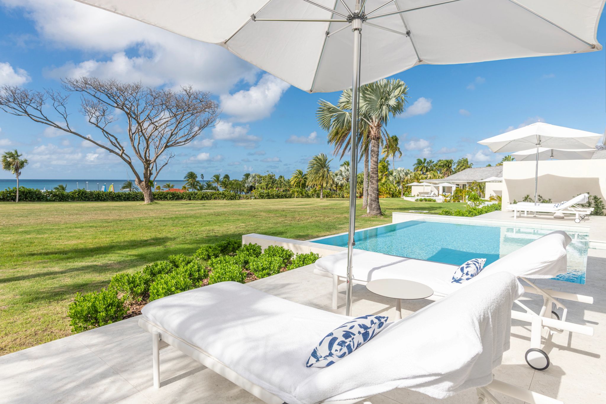 Family Suite suite com piscina - piscina ao ar livre - terraço privativo - terraço vista mar