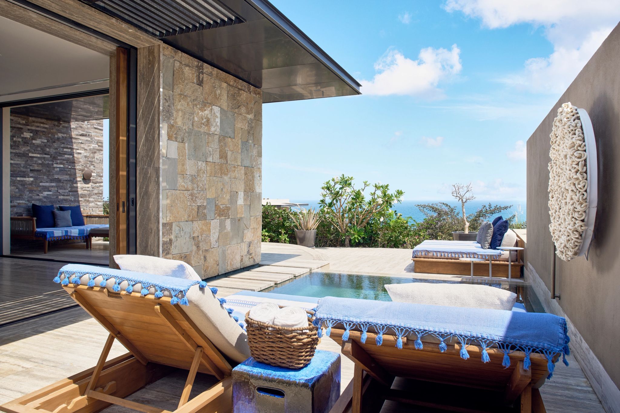 Ocean View King Ground floor Plunge Pool Terrace terraço vista mar – area de lazer – area externa - laze ao ar livre - piscina privativa