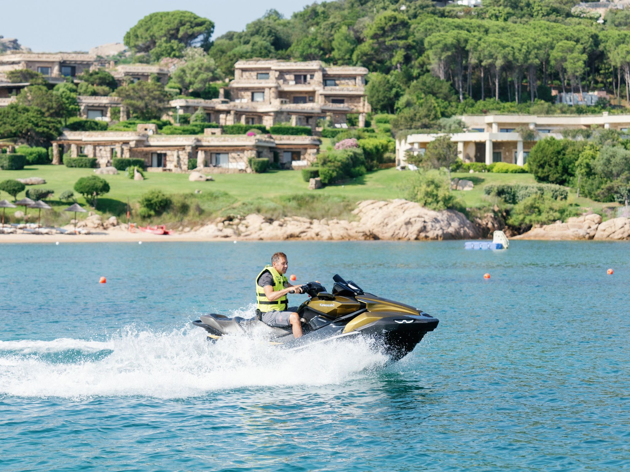 Esportes aquáticos passeio de jet ski - esporte aquatico - atividades de lazer