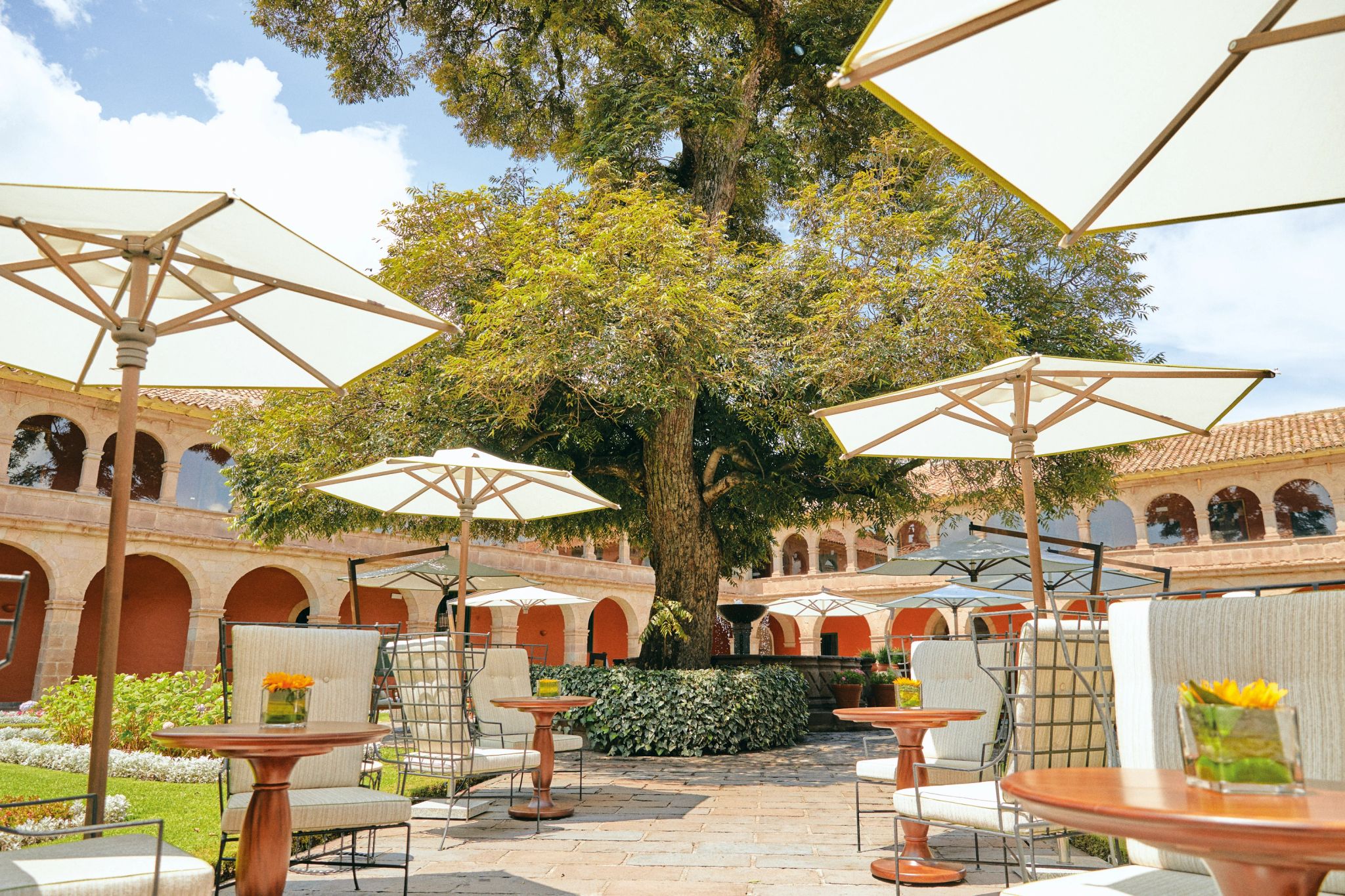 Pátio Central patio – jardins do hotel - espaço externo