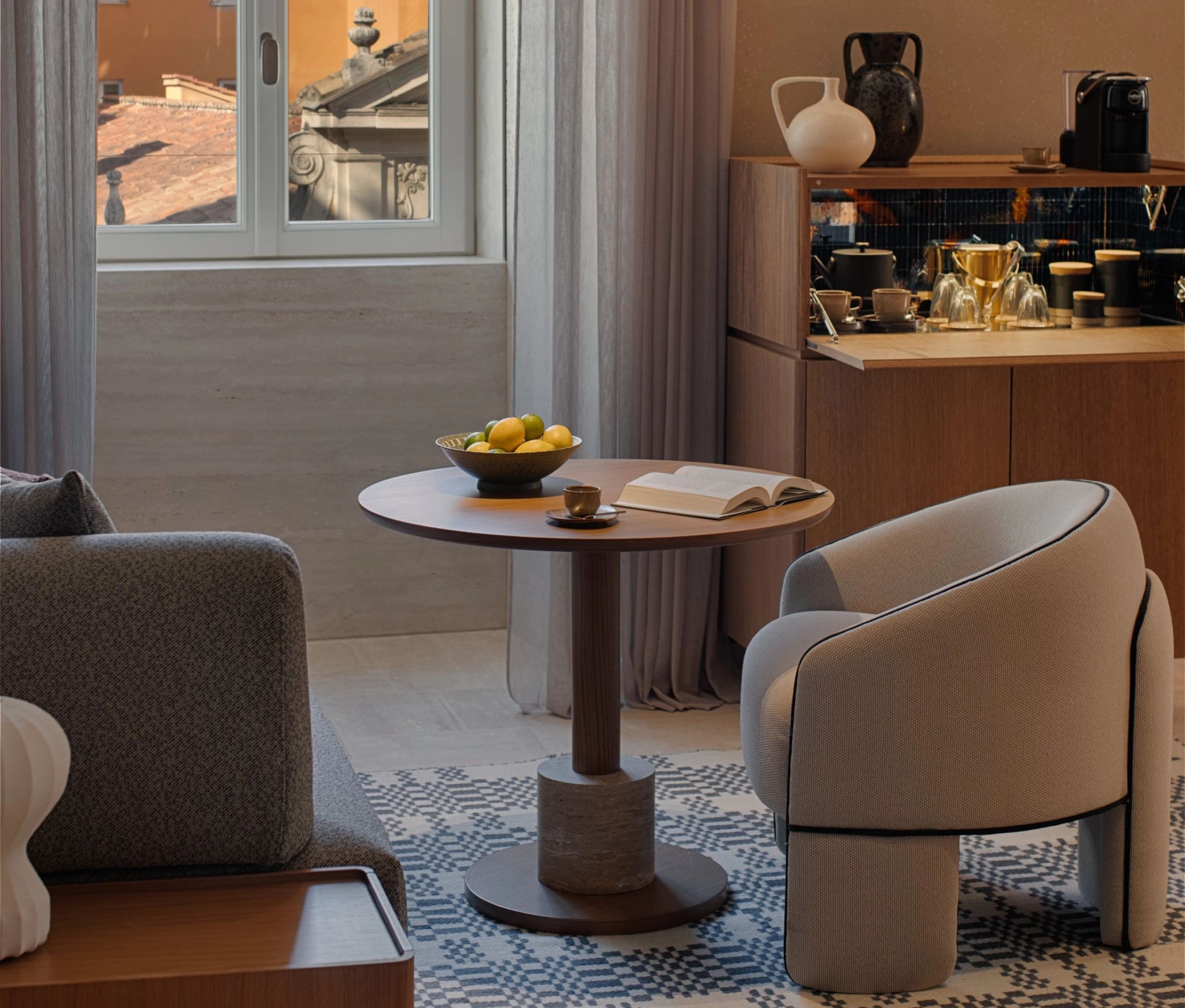 Deluxe Junior Suite suite master - sala de estar - vista roma