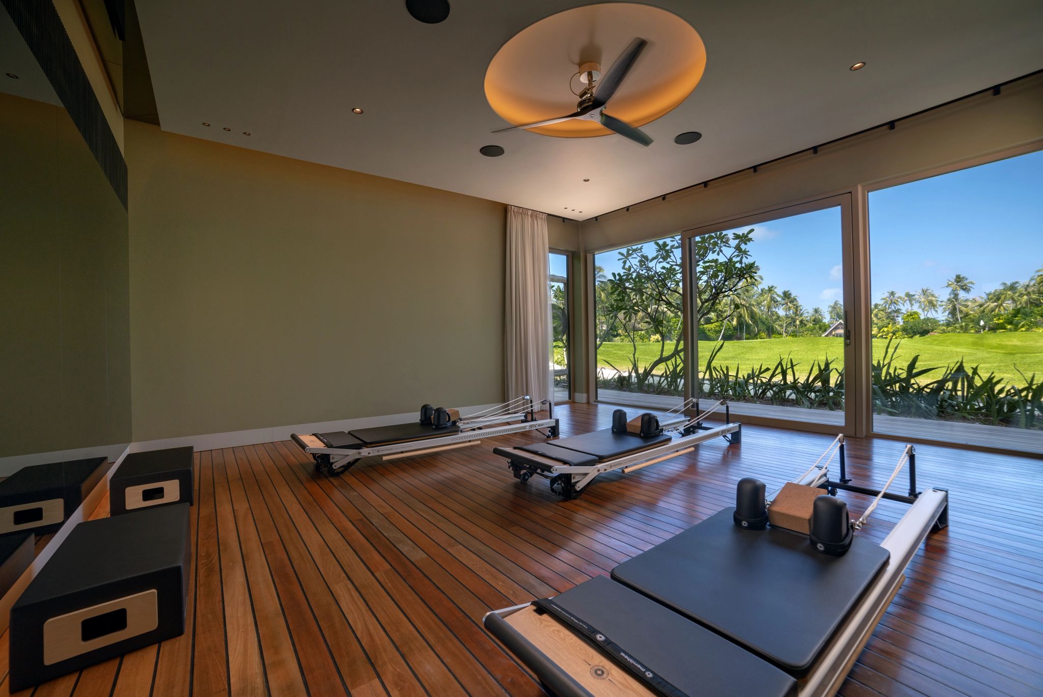 estudio de pilates – pilates com vista - espaço fitness