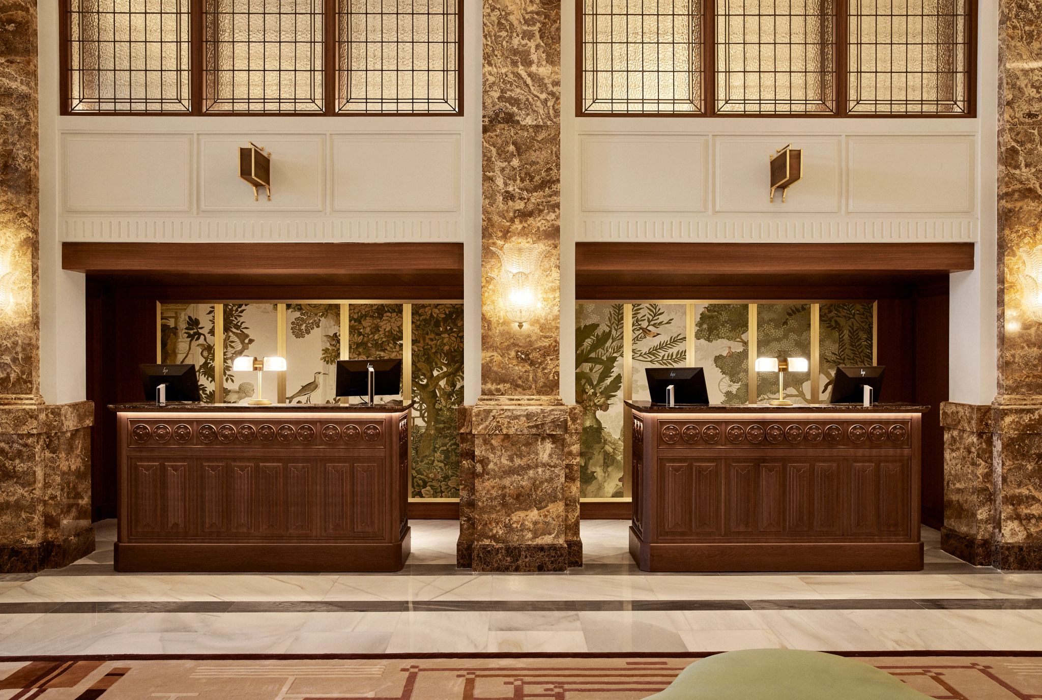 Recepção do hotel lobby de hotel - recepçao hotel - atendimento concierge