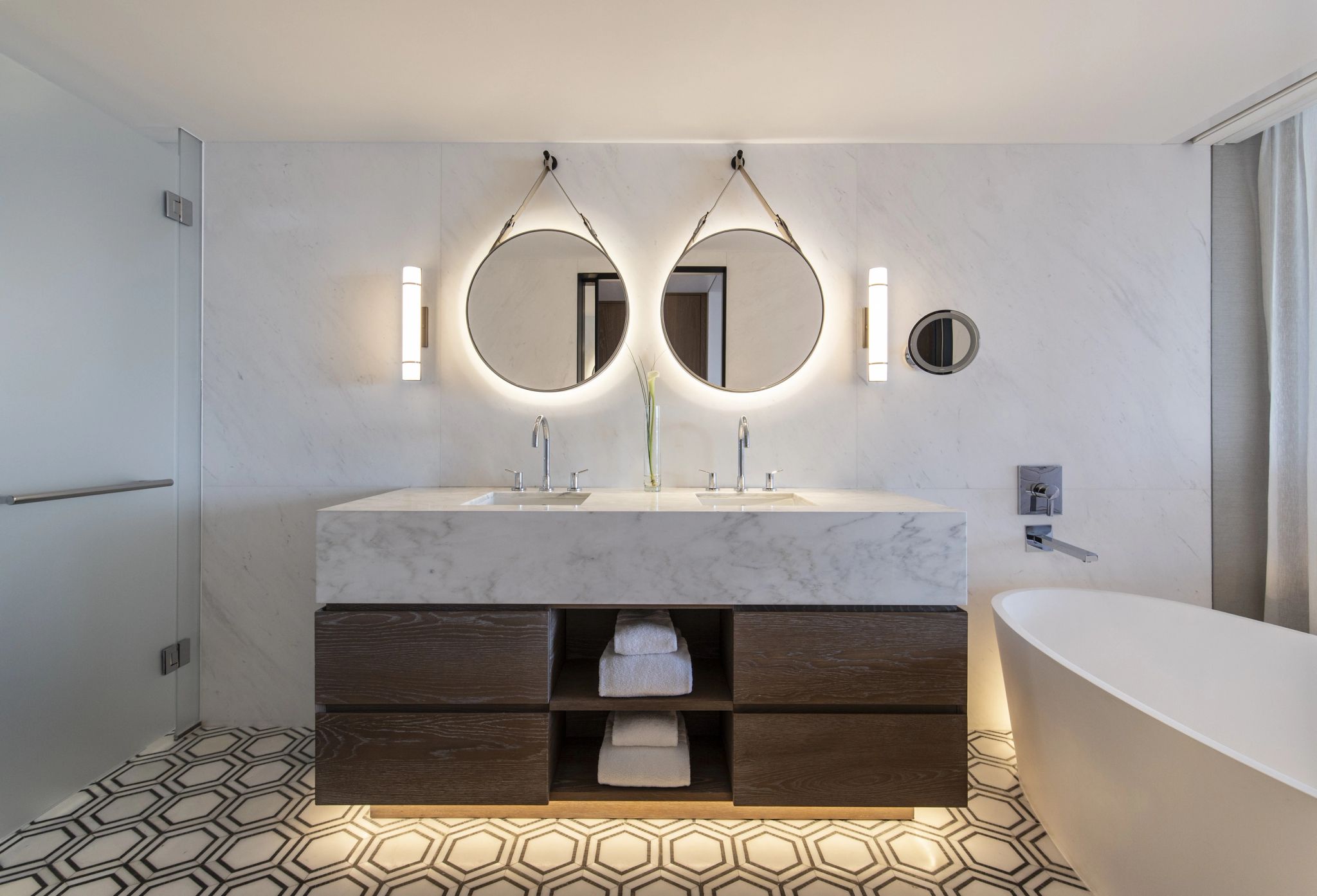 Nafsika Sea View quarto com banheira - banheira de imersao - banho premium