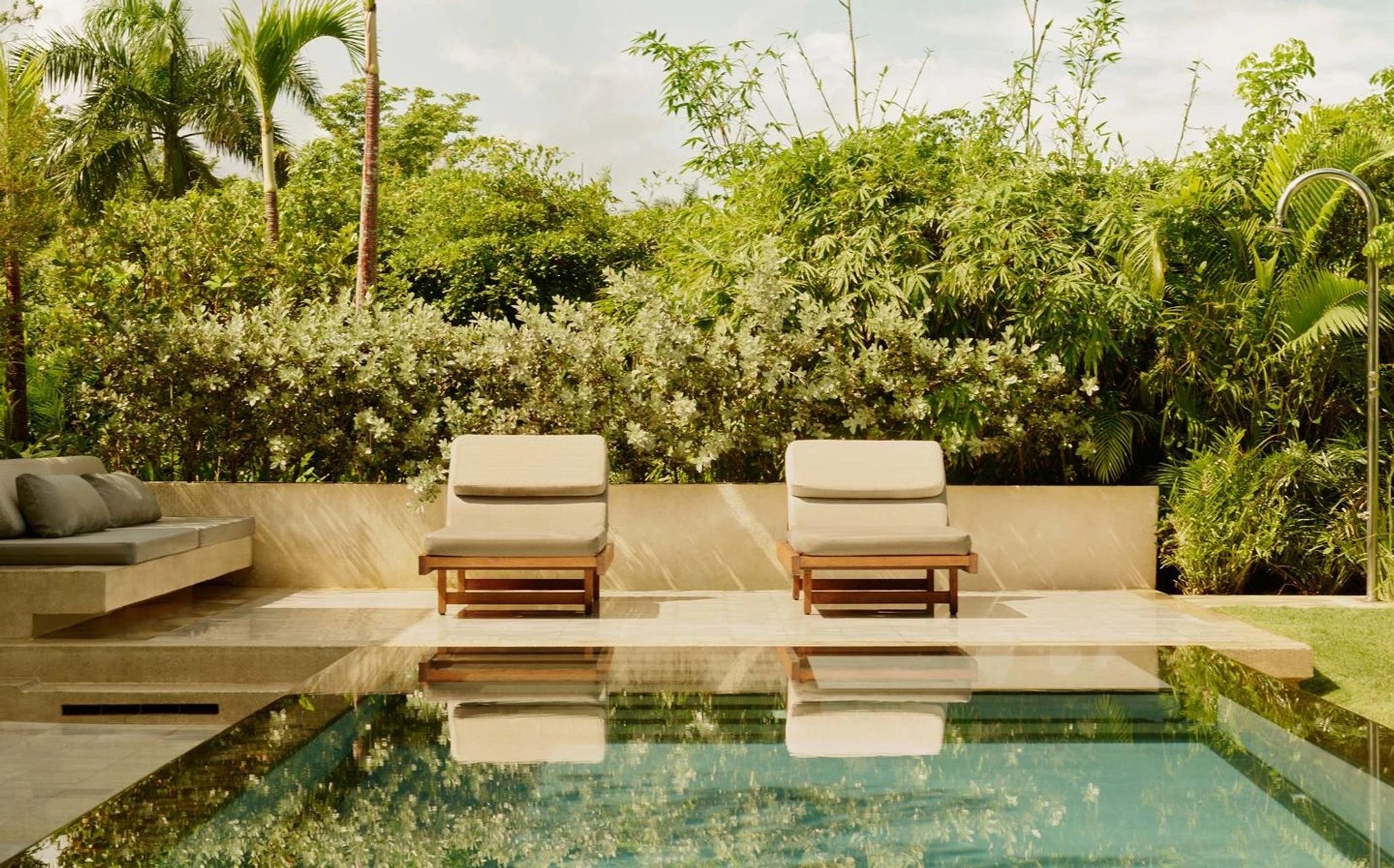 piscina privativa – area de lazer – area externa da suite - terraço privativo - natureza