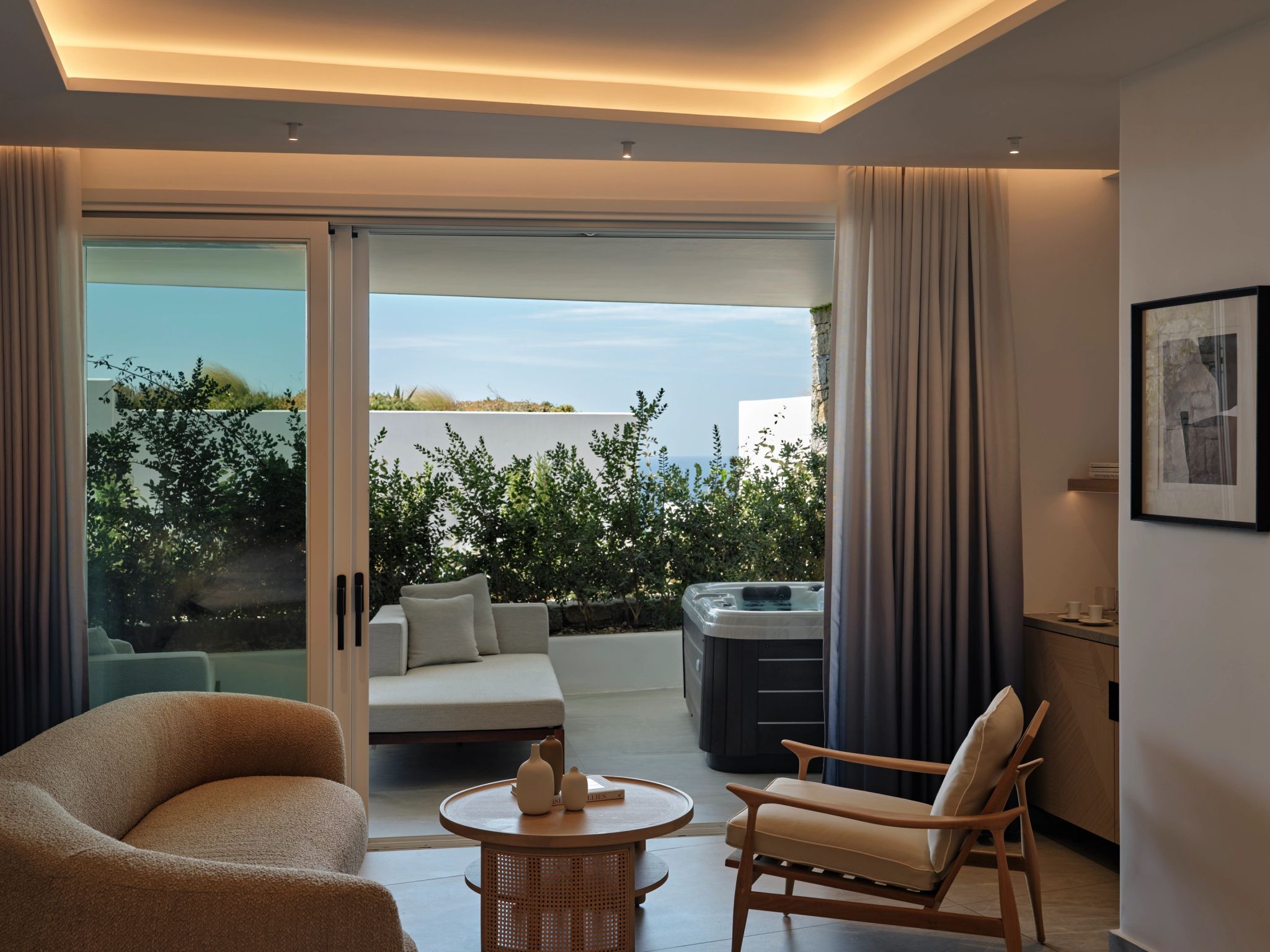 Delta Private Pool Sea View quarto de luxo - sala de estar - vista panoramica