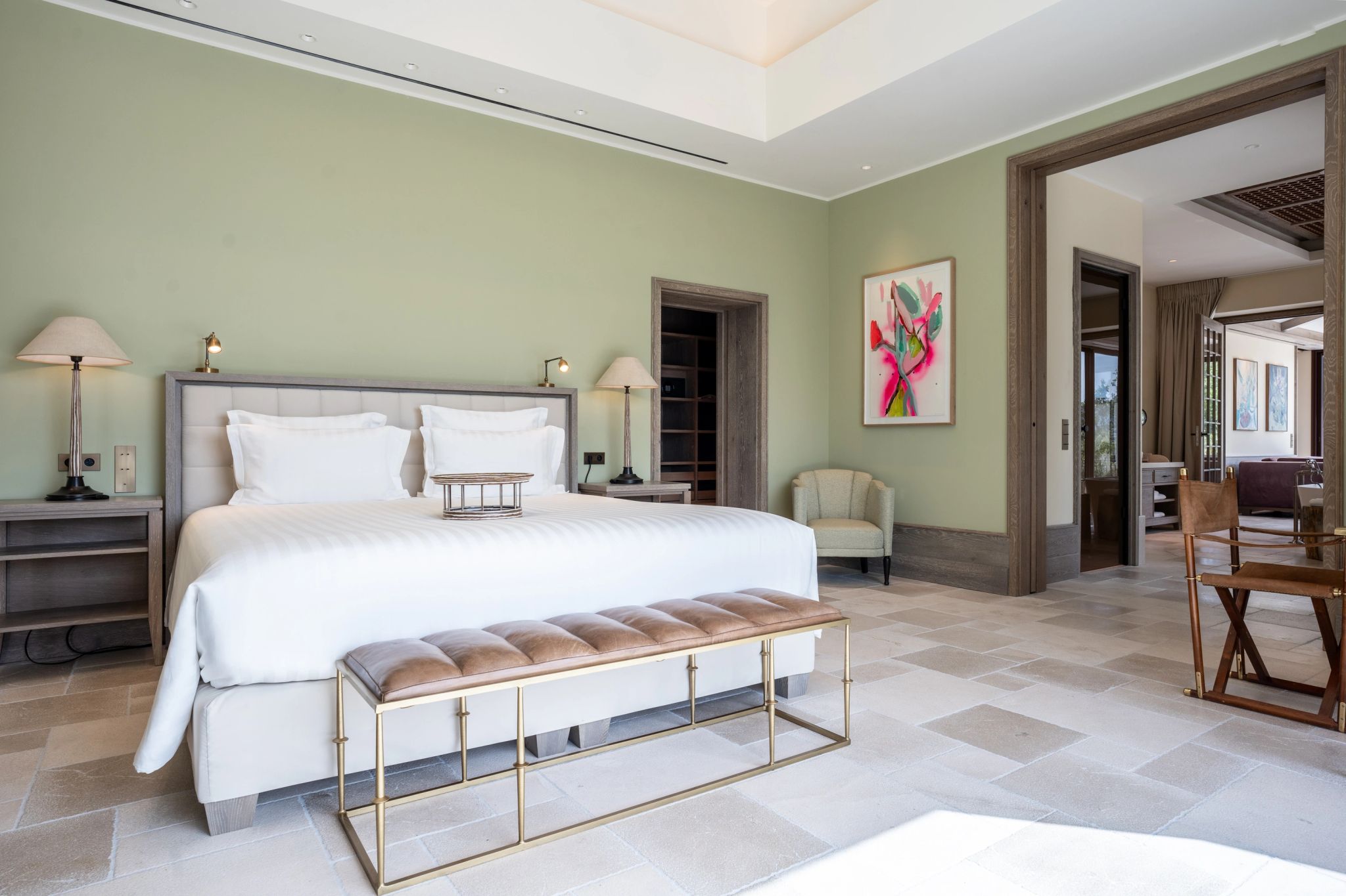 Cassiopée Suite suite com vista - decoraçao moderna – suite ampla - suite casal - cama king - suite king