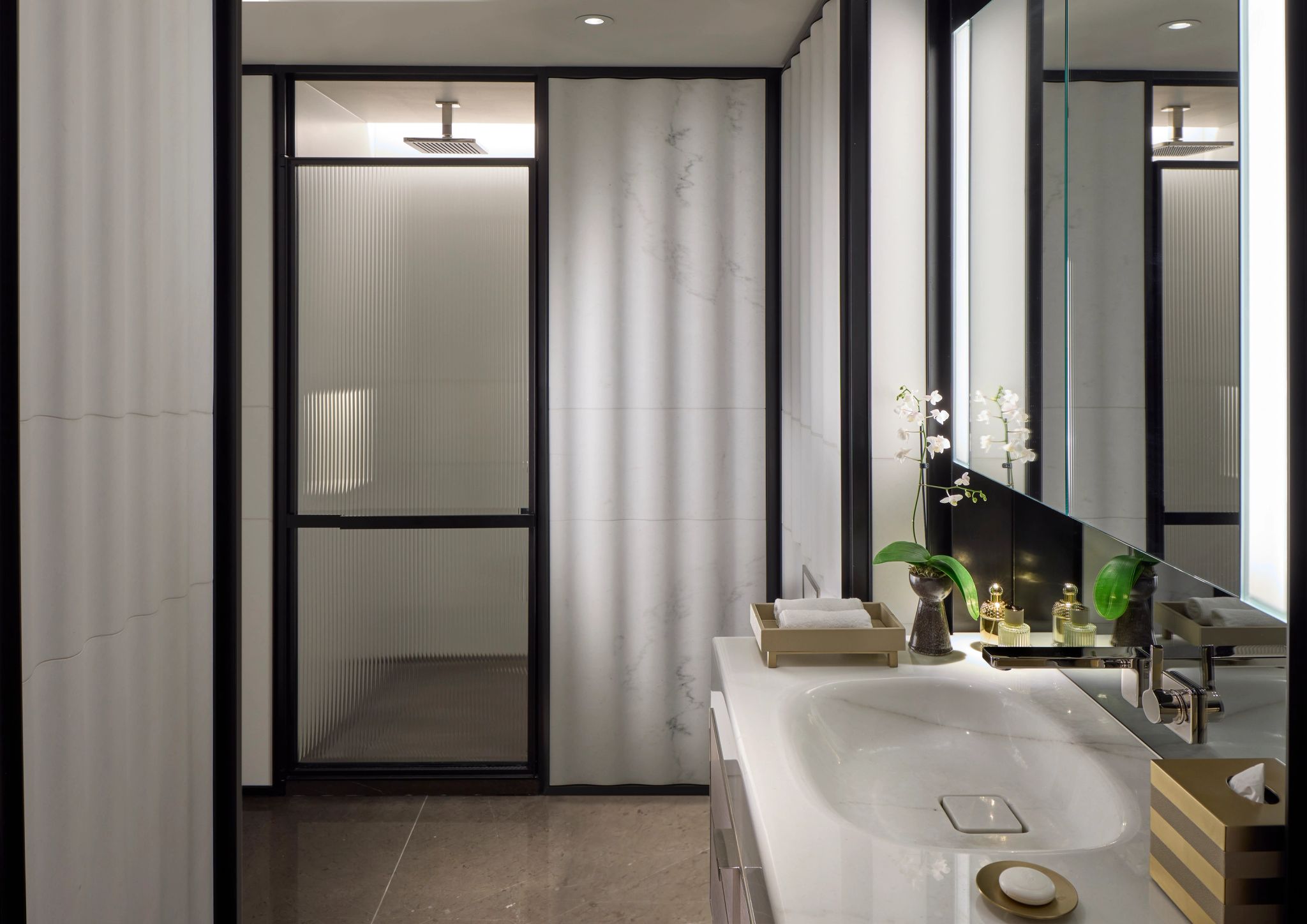 lavabo - banheiro de luxo - apartamento de luxo - banheiro moderno