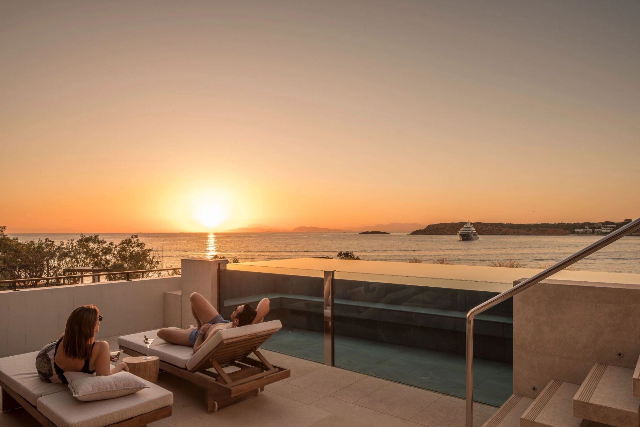 banho de sol - vista por do sol - piscina privativa