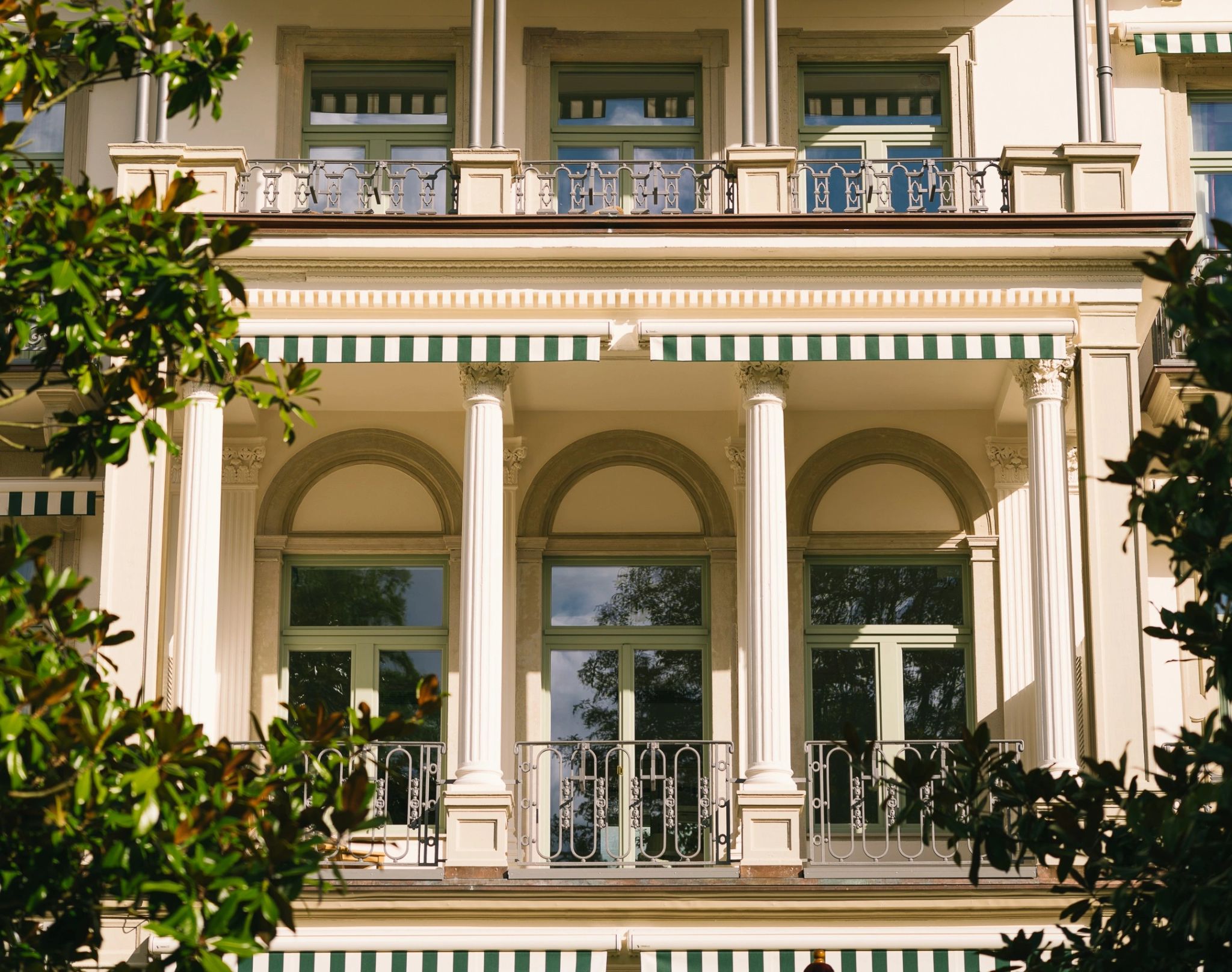 Brenners Park Hotel & Spa arquitetura historica - charme europeu - hotel icone de luxo