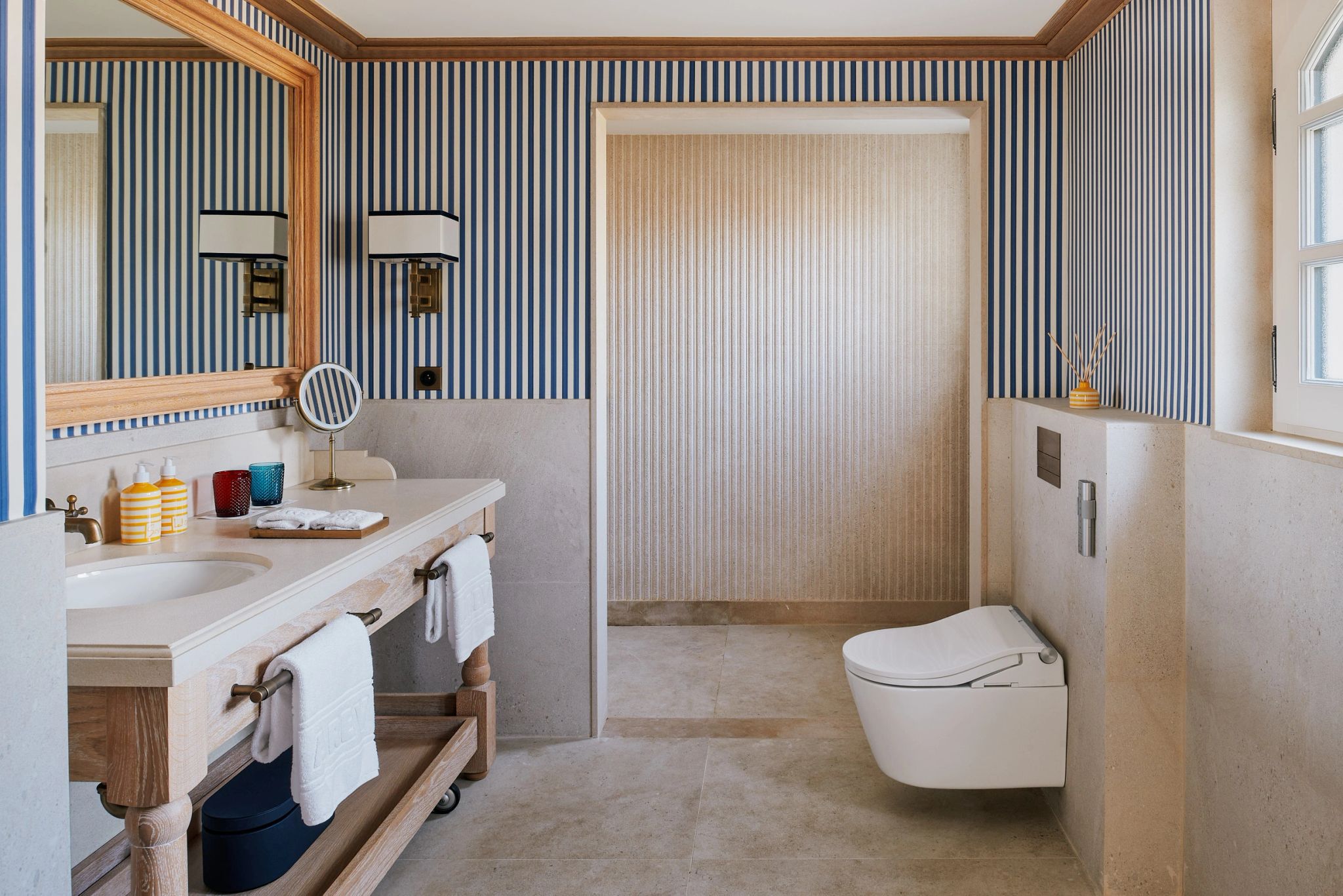 banheiro luxo - pia dupla - decoracao premium