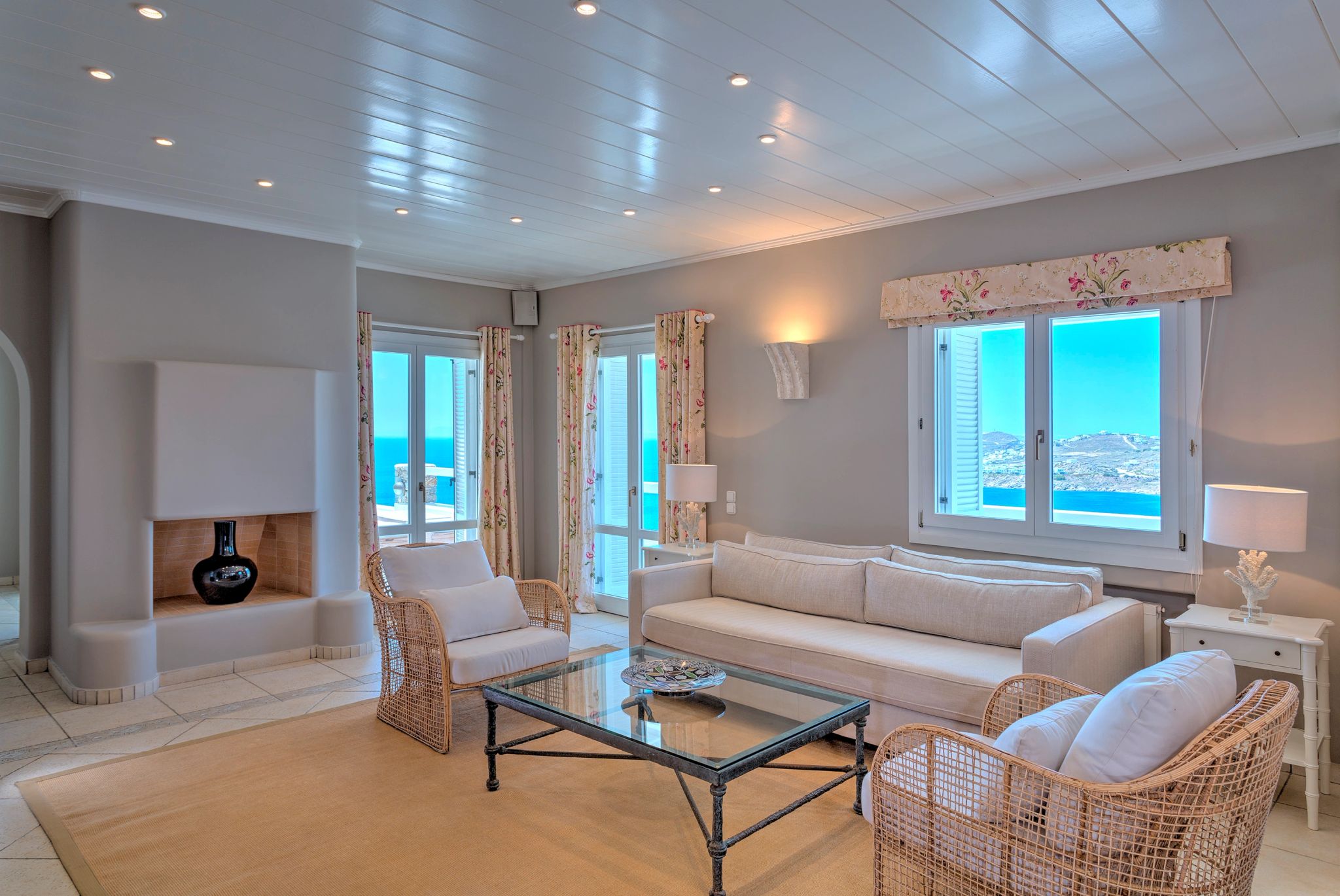 Diamond Four Bedroom Villa, Sea View, Balcony, Private Pool, Terrace sala de estar - sala chique - sala moderna