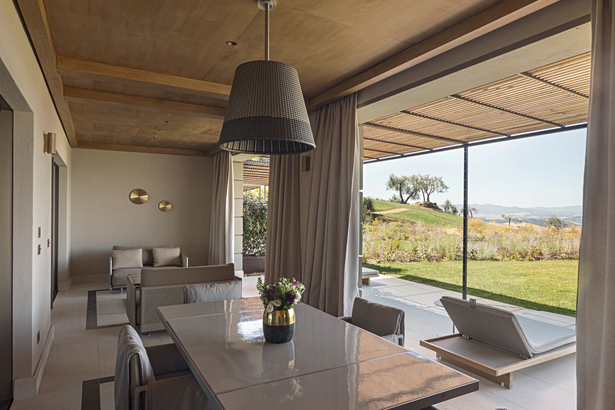 Castelfalfi Grand Suite terraço gourmet - sala de jantar - jantar romantico - suite vista campo - jantar privativo