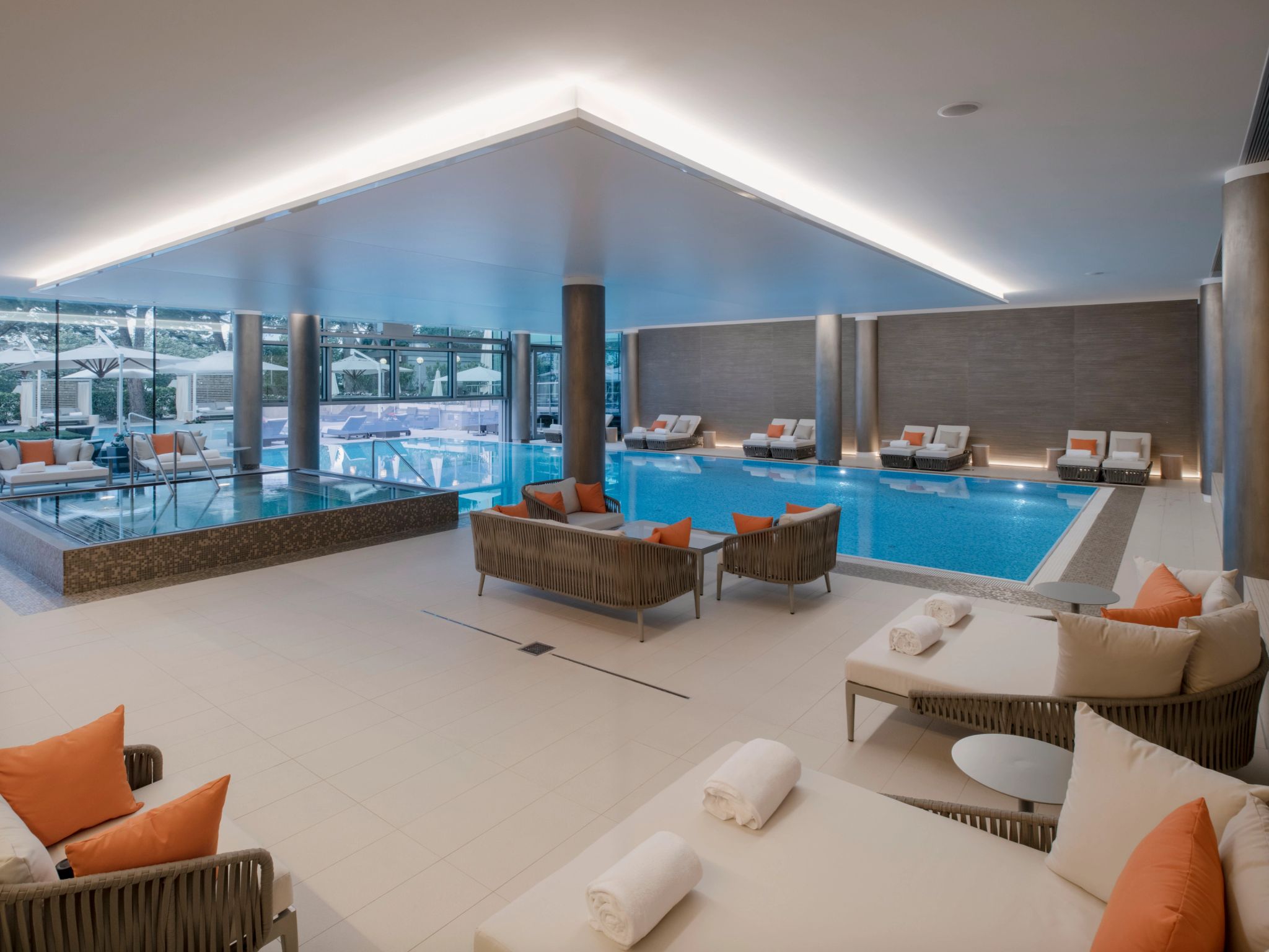 piscina coberta – spa – bem-estar