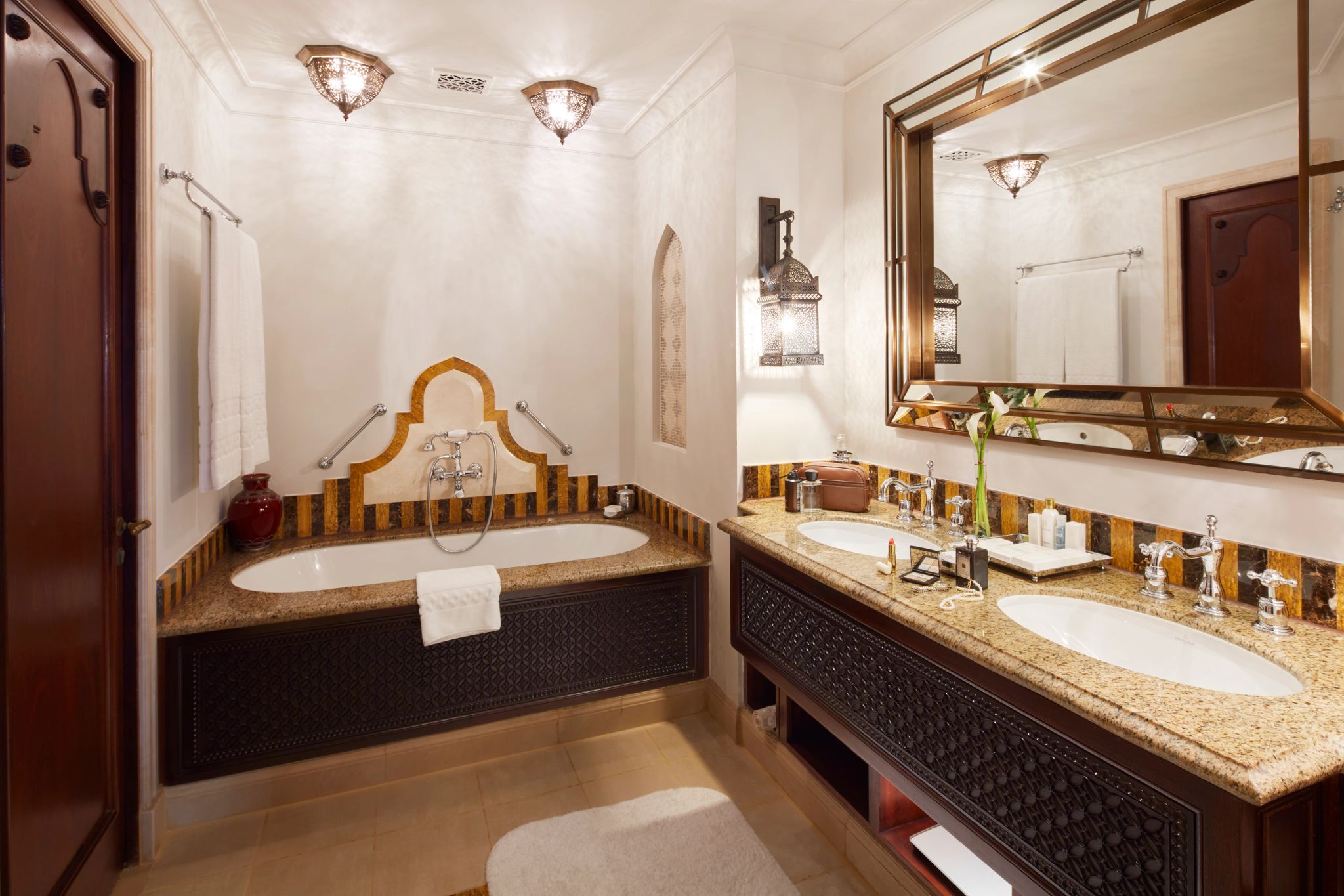 Junior Ocean Suite banheira – banheior suite – banho de banheira