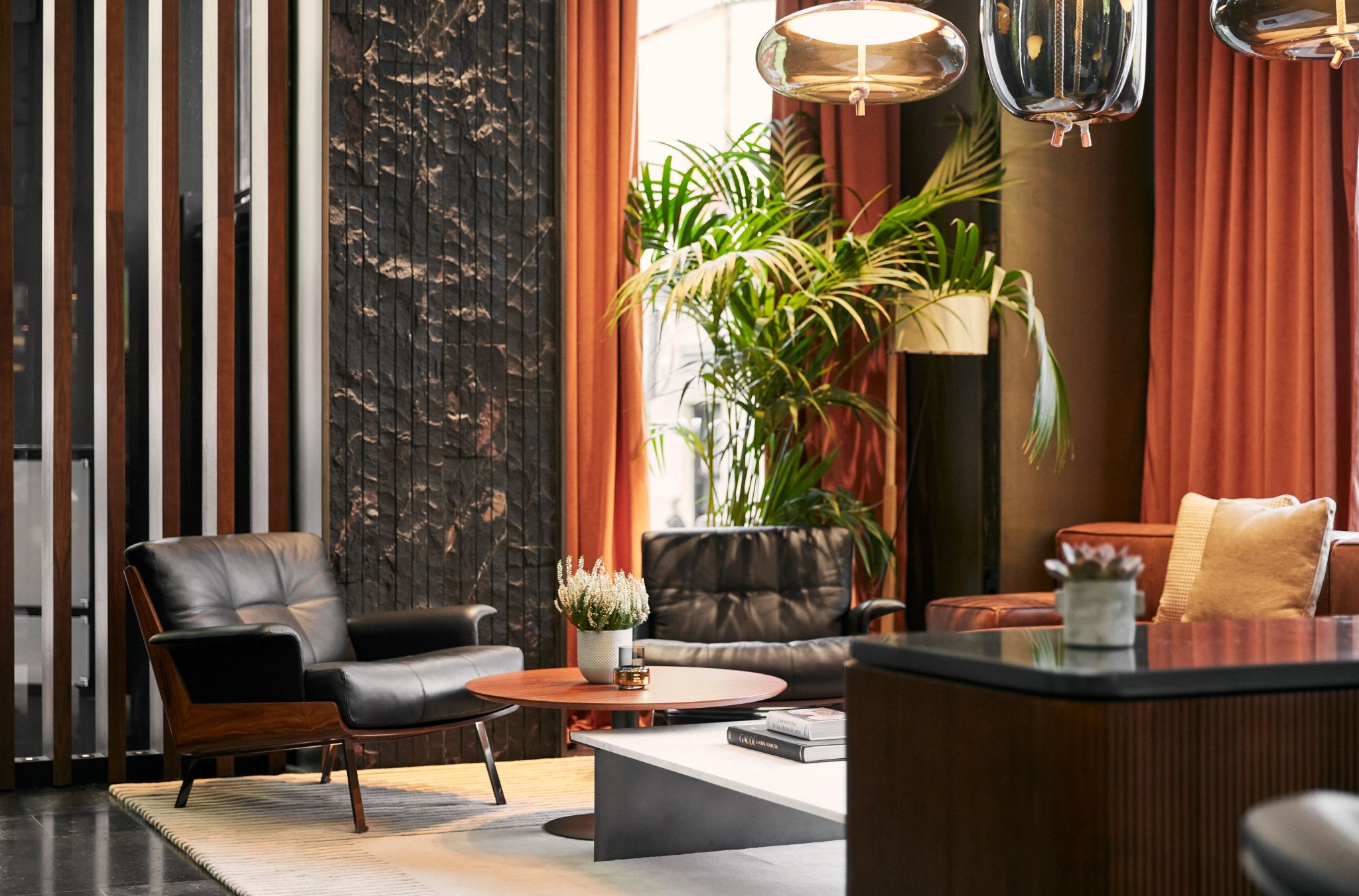 Lobby do Hotel lobby - moveis de couro - recepcao de luxo