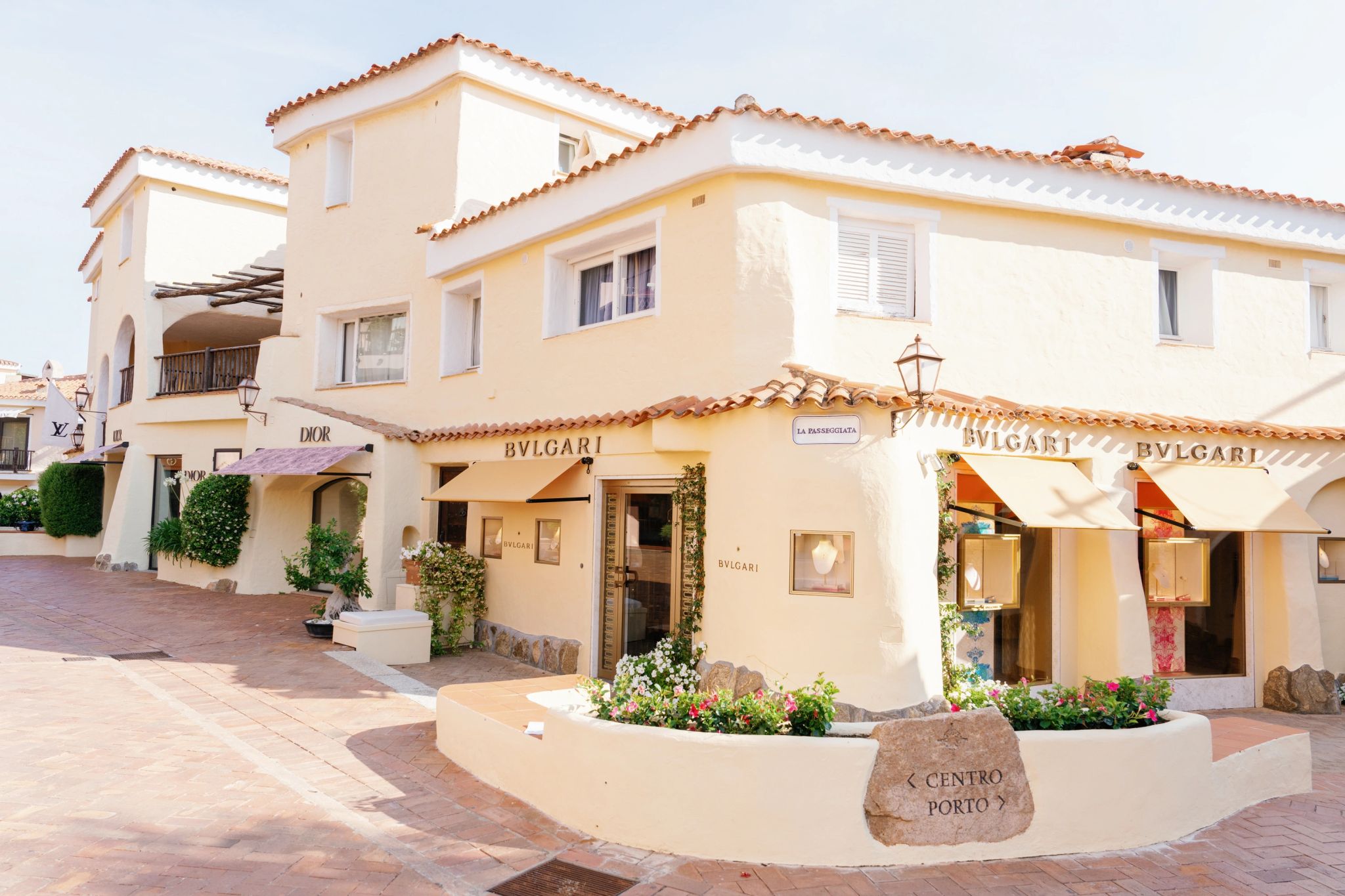 Boutiques de Porto Cervo boutique de luxo - tour pela cidade - personal shopper