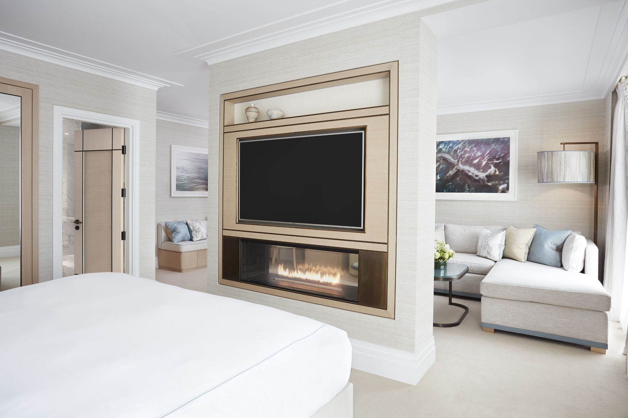 sala privativa – suíte cama casal - suíte conforto