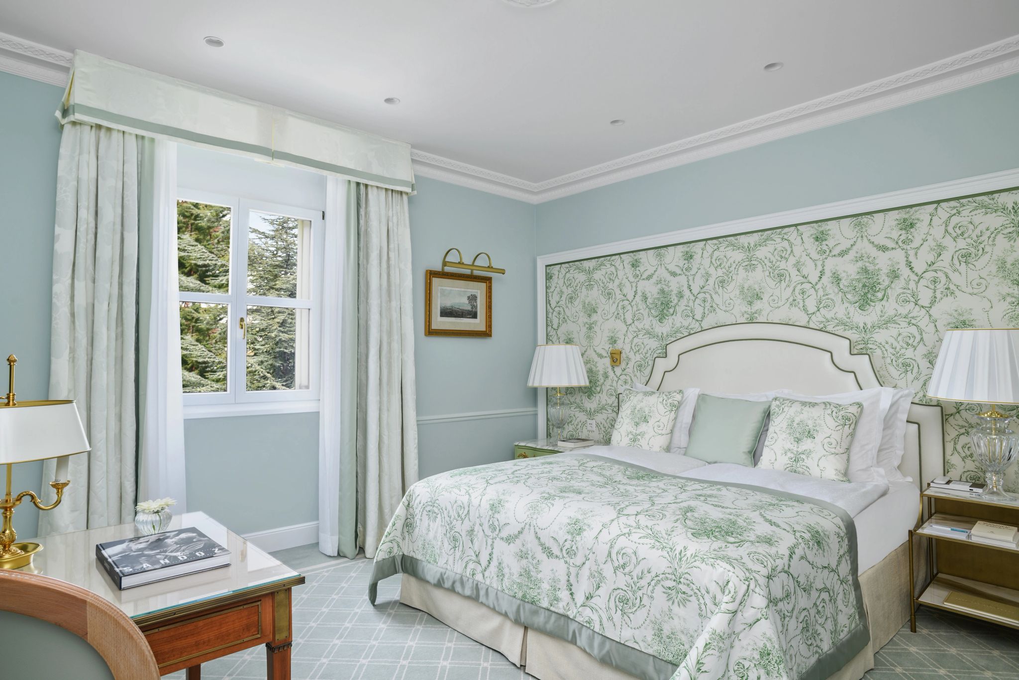 Deluxe City and Garden   quarto de luxo – decoracao premium – cama de casal