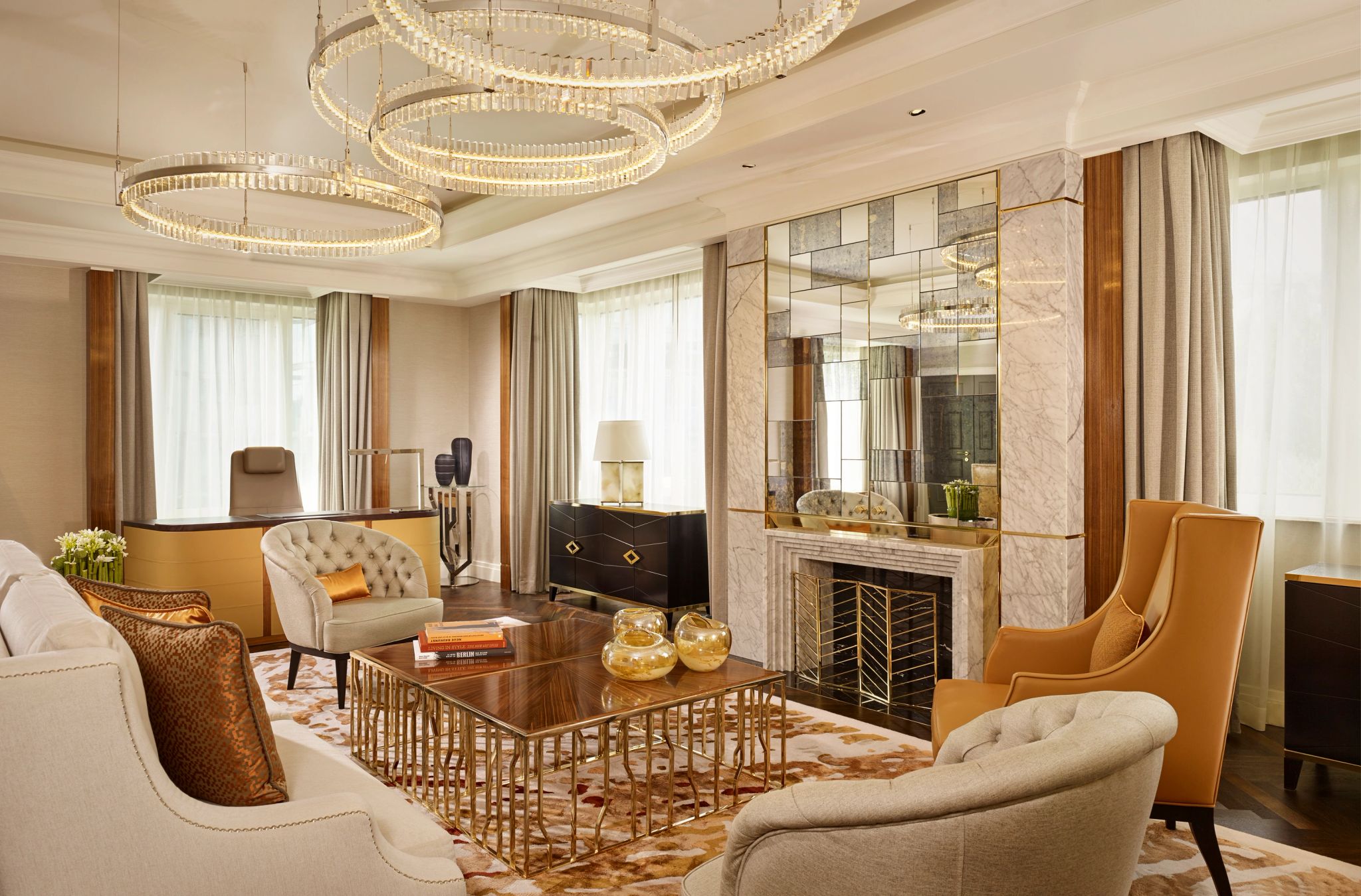 The Ritz-Carlton Suite decoraçao chique – design moderno – sala de estar