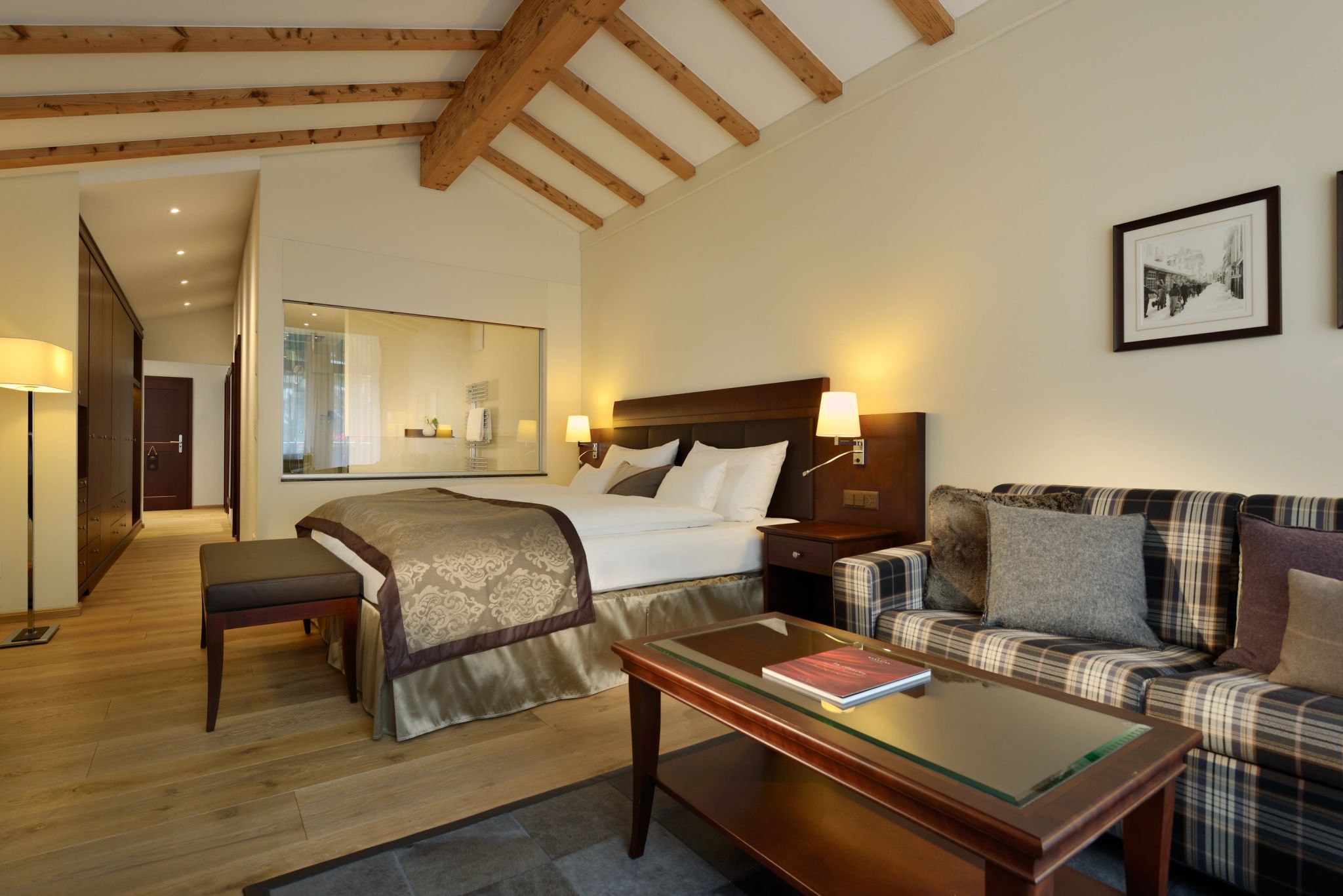 Alpine Junior Suite Classic  suite premium- decoracao de luxo - vista montanha