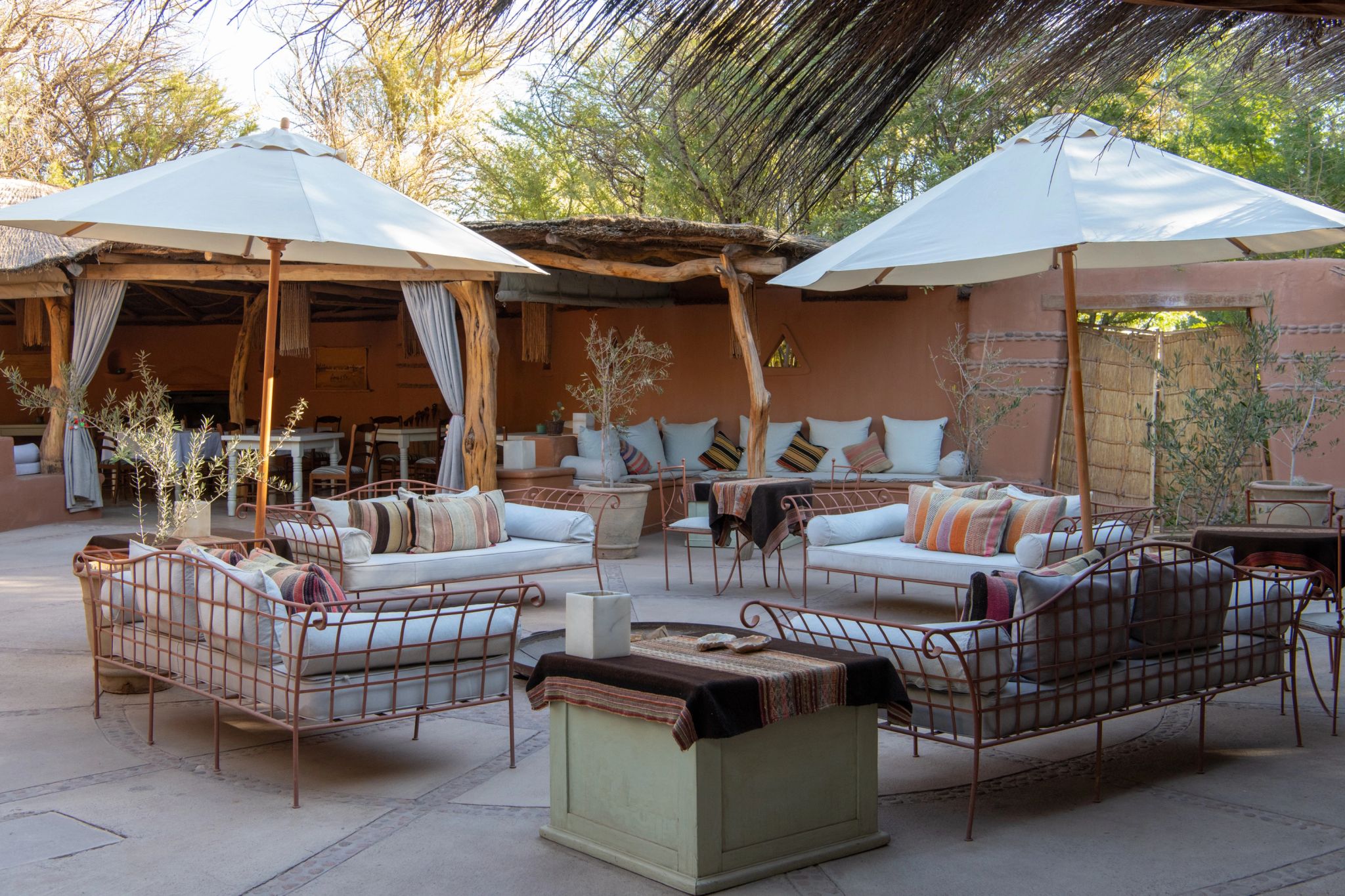 Áreas comuns do hotel lounge ao ar livre - sala de estar - design de luxo