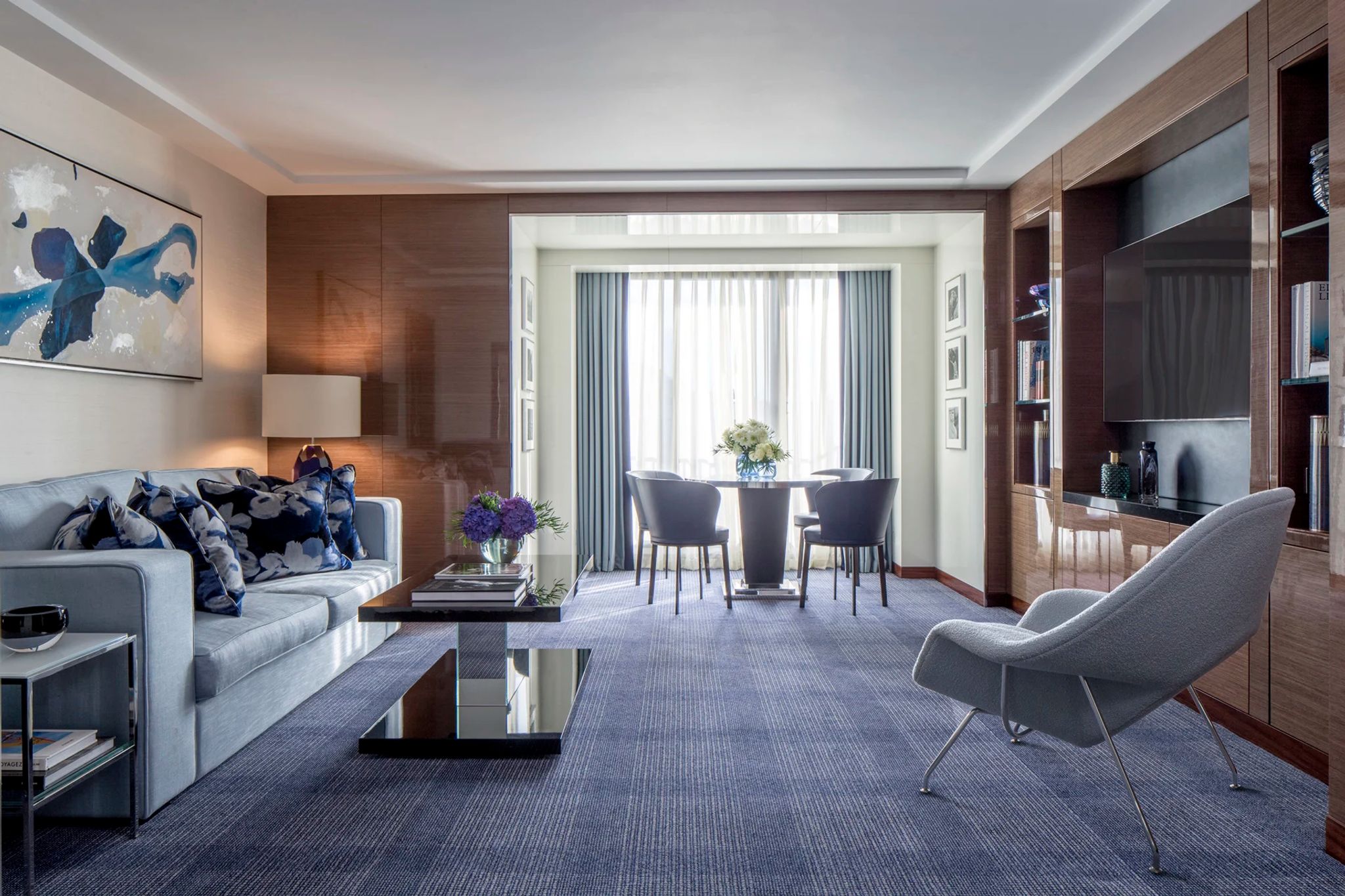 sala de estar do hotel - four seasons park lane - sala da suite