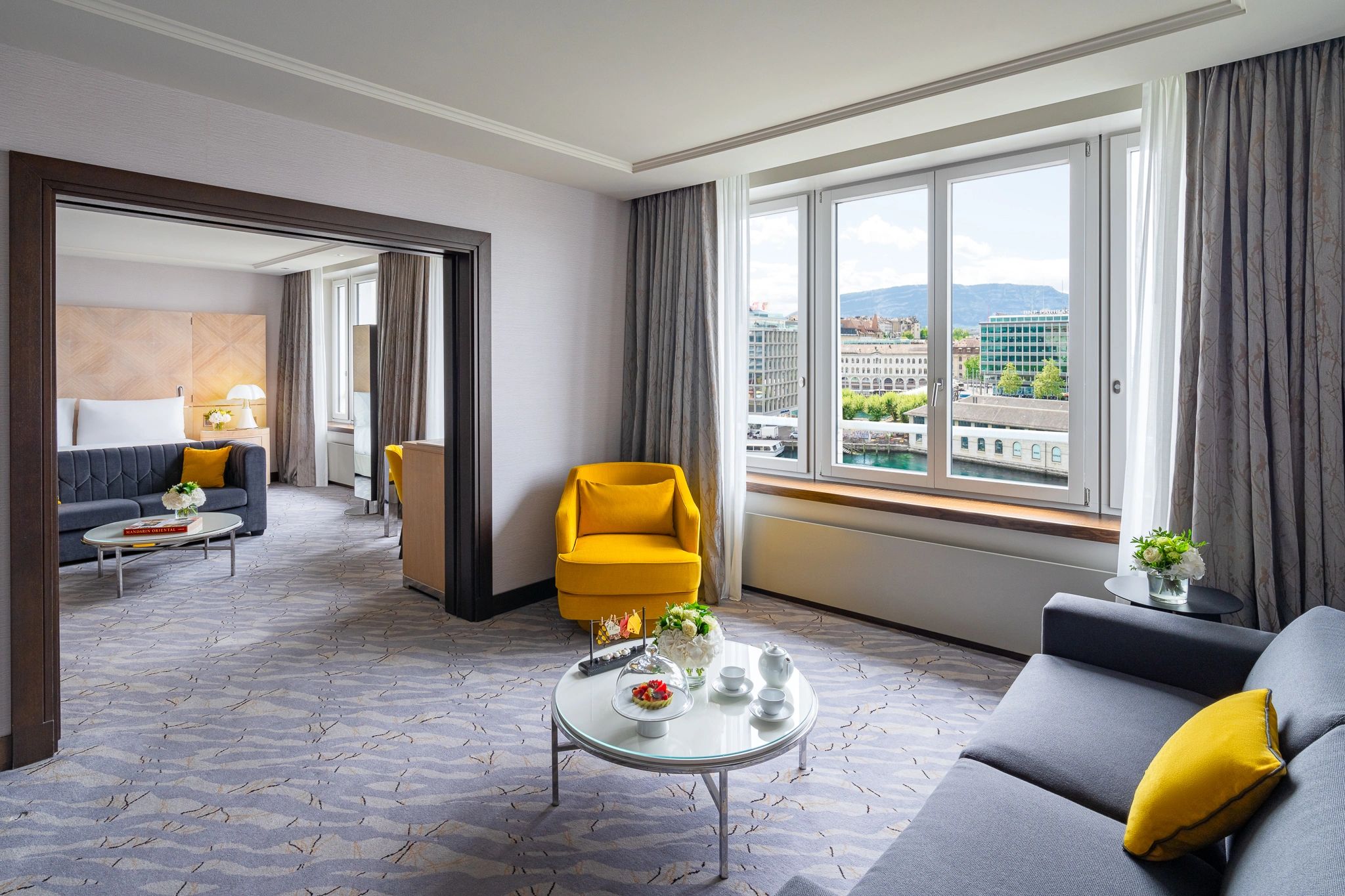 sala da suite - vista rio - decoracao de luxo