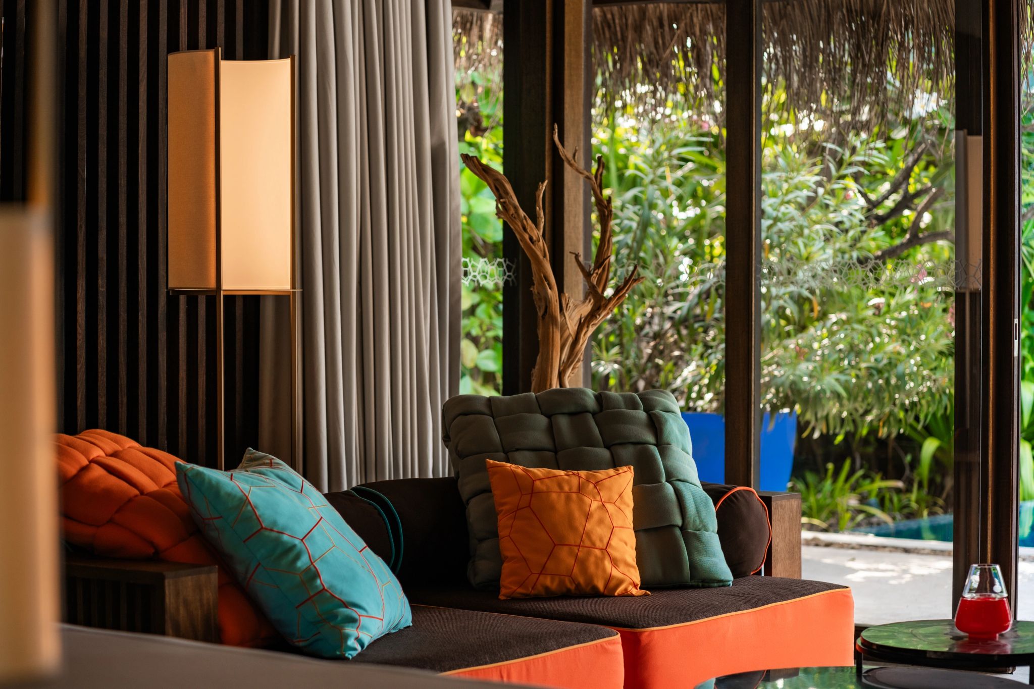 sala de estar suite – suite ampla - decoração rustica