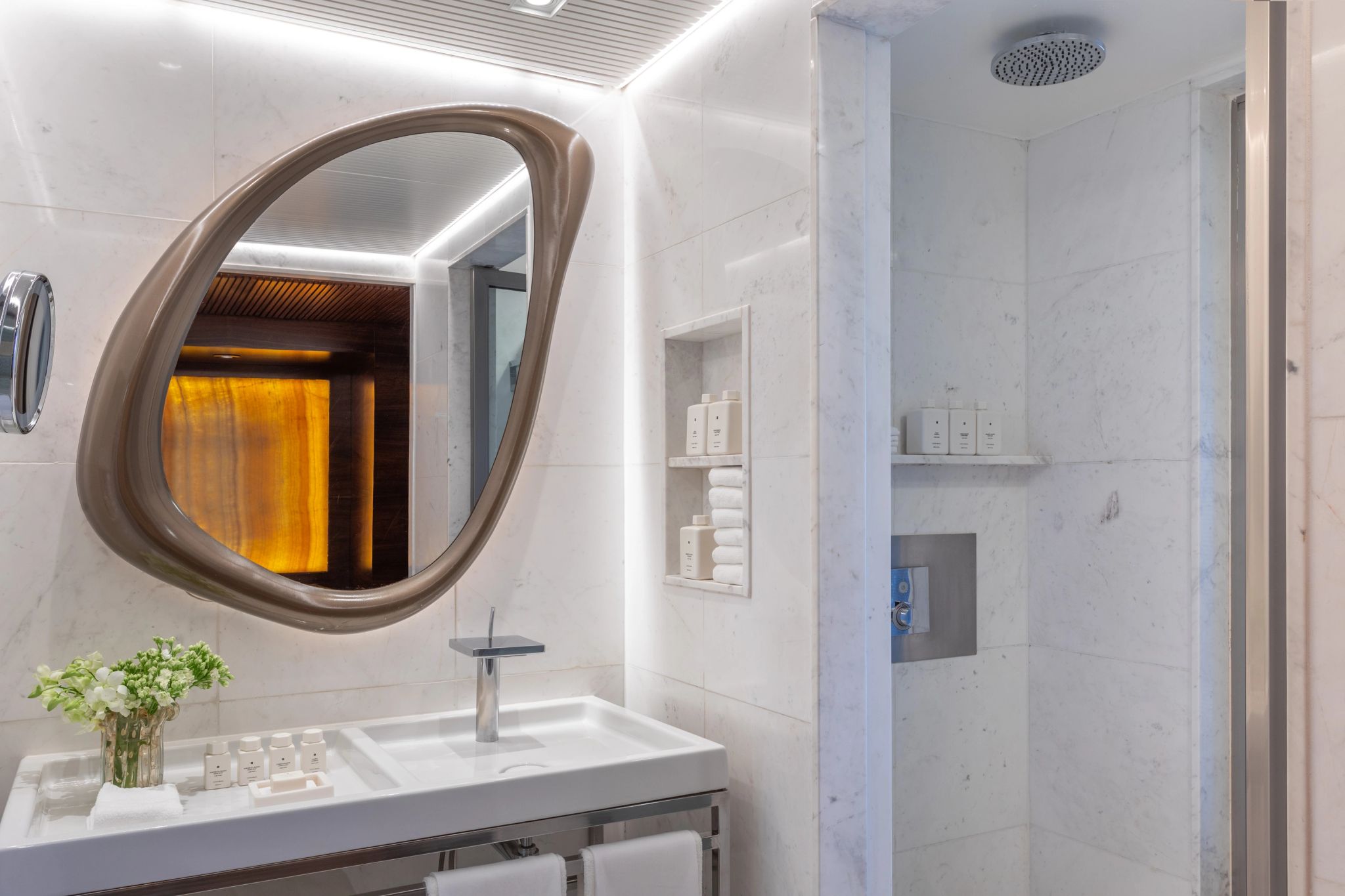 espelho philippe starck - banheiro de luxo - banho premium