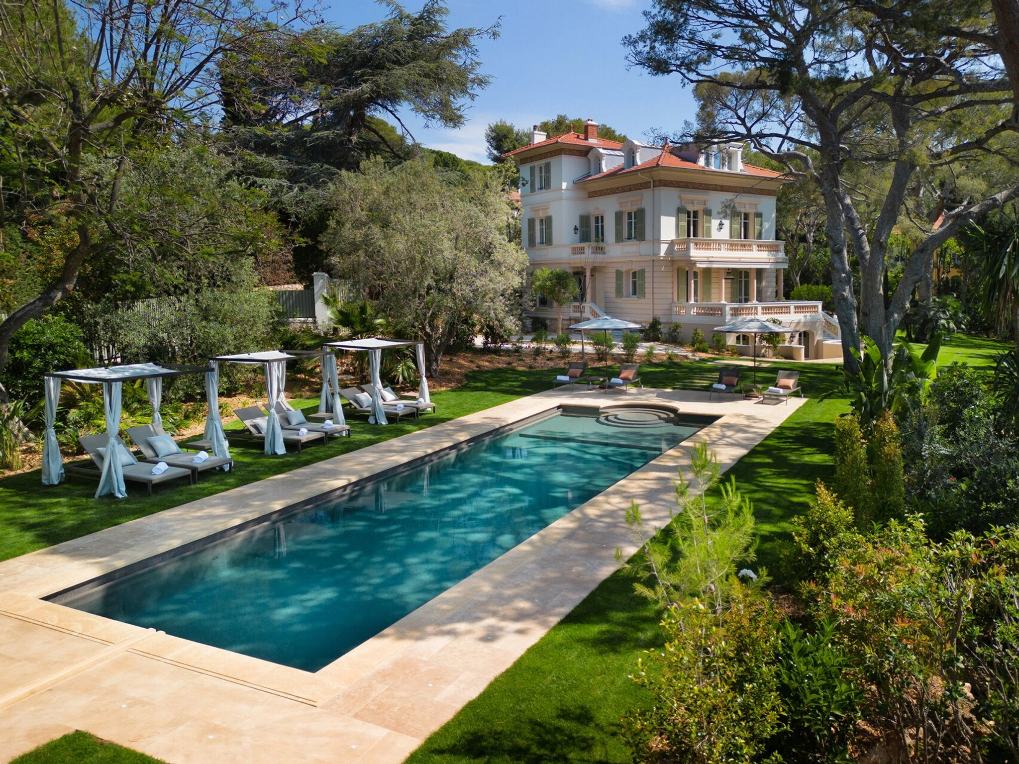 Villa Beauchamp piscina privativa - lazer ao ar livre - vila com piscina
