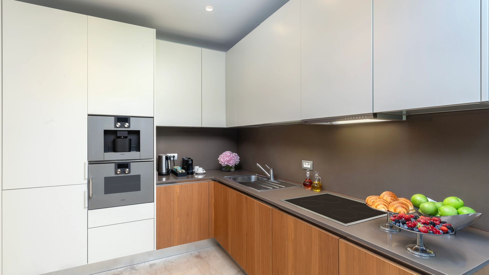 Two Bedroom Garden View Apartment cozinha gourmet - cozinha equipada - cozinha moderna