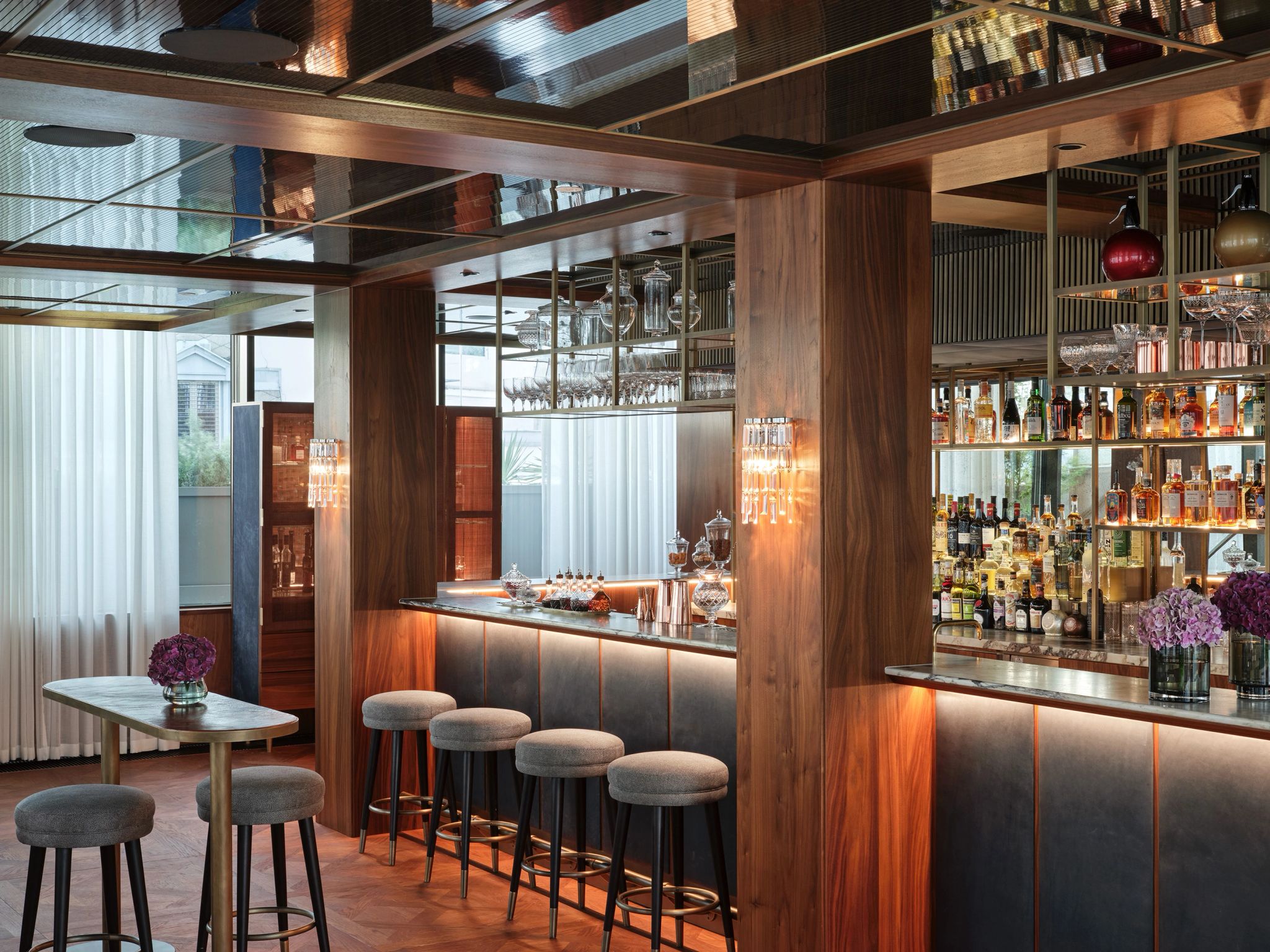 Neue Hoheit Bar neue hoheit bar – bares em viena – viagem de ferias