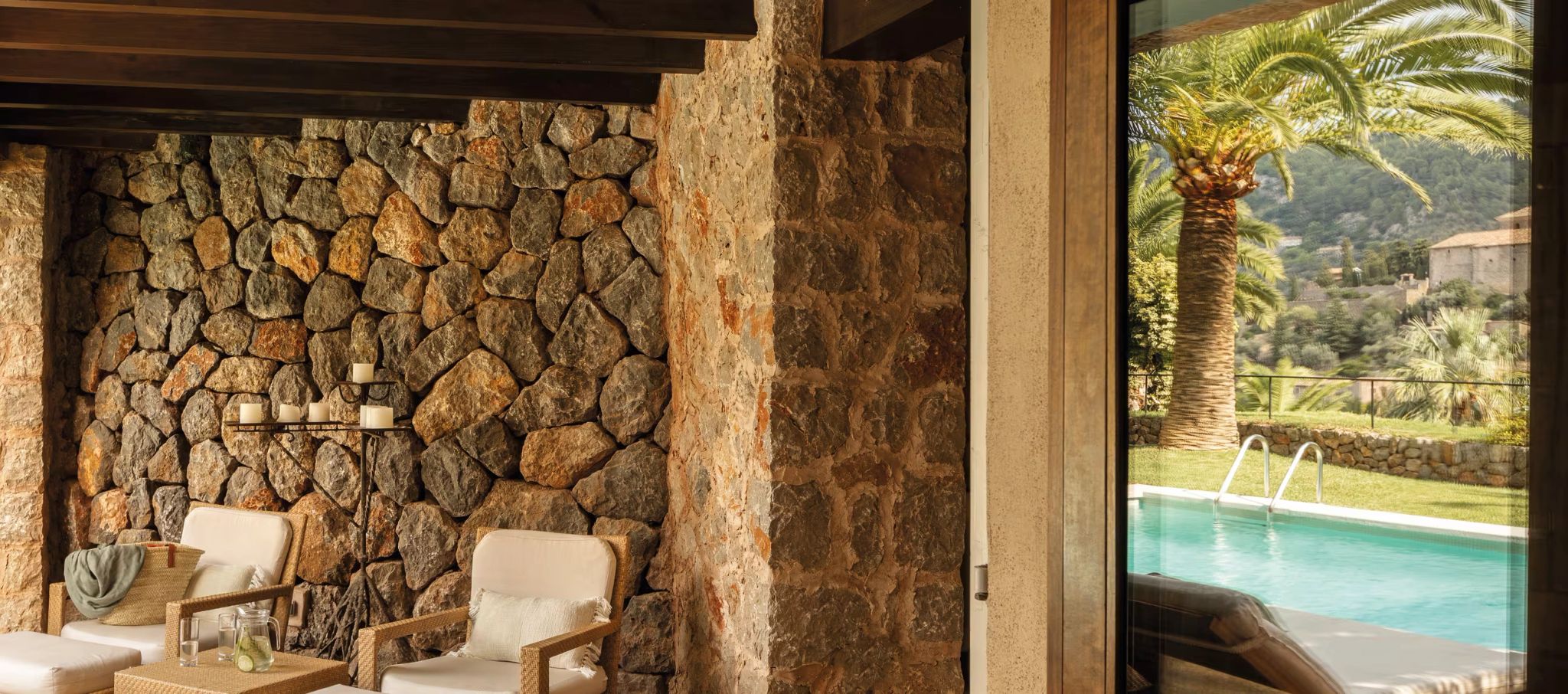 quarto com piscina - quarto casal - area externa