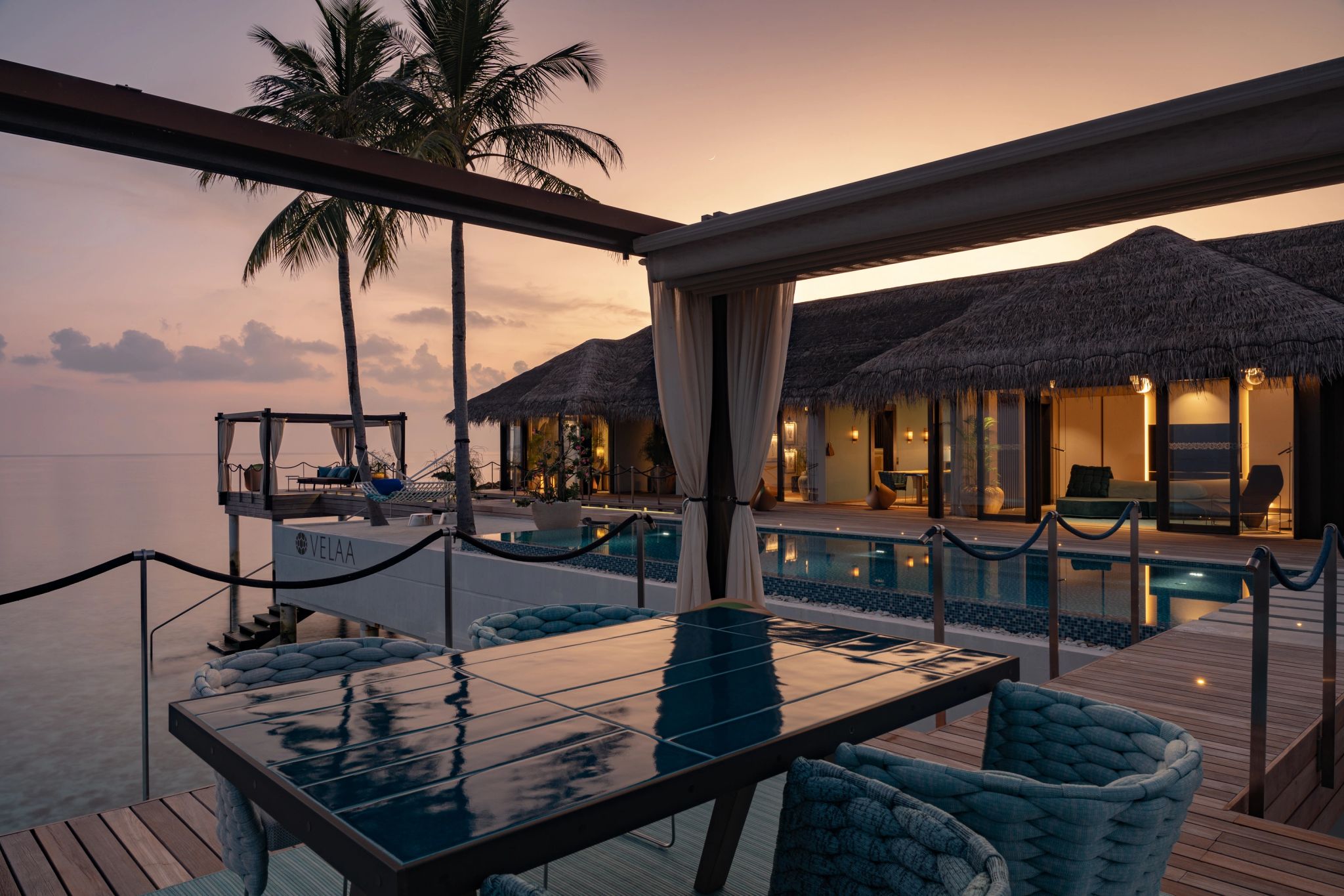 mesa de jantar com vista – mesa de jantar externa – vista por do sol