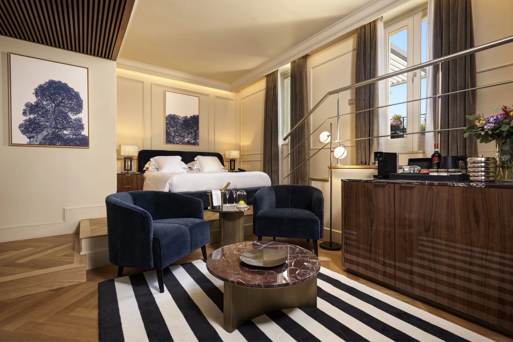 suite de luxo - suite moderna - obras de arte