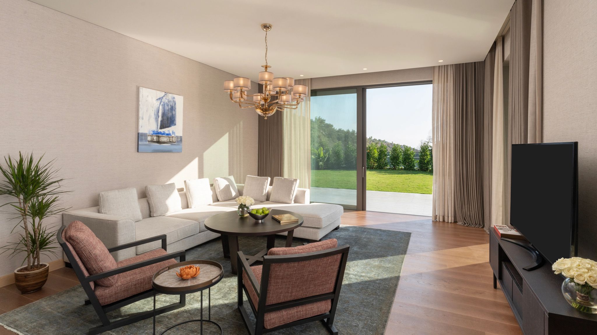 Alisya Villa sala de estar - sala de tv - sala chique