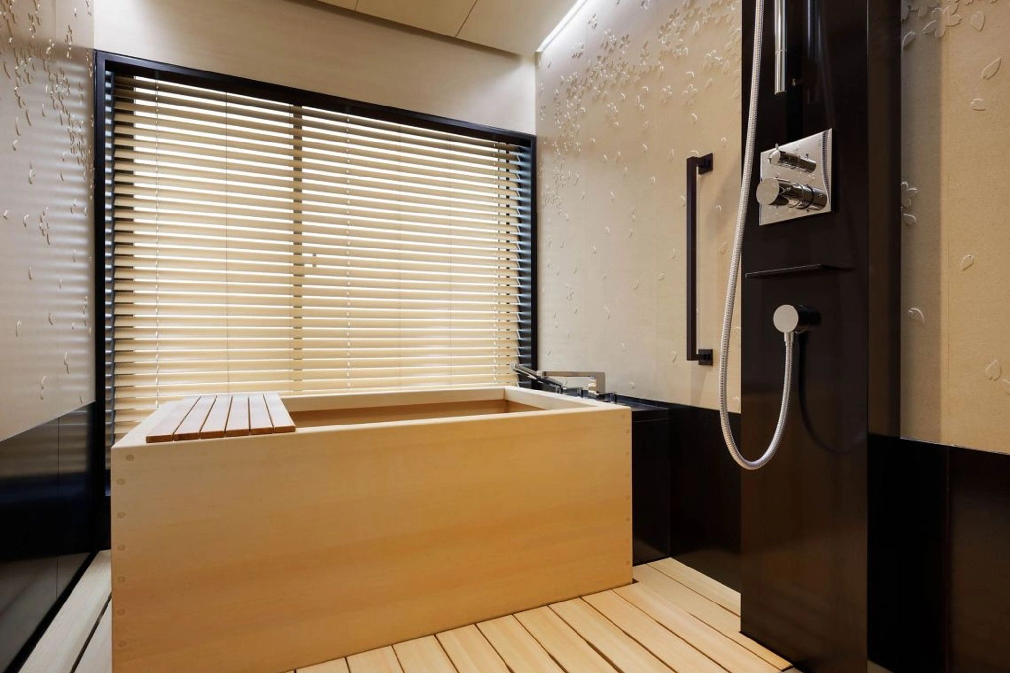 Corner Suite Tatami Banho de imersão – rituais de autocuidado – tranquilidade zen