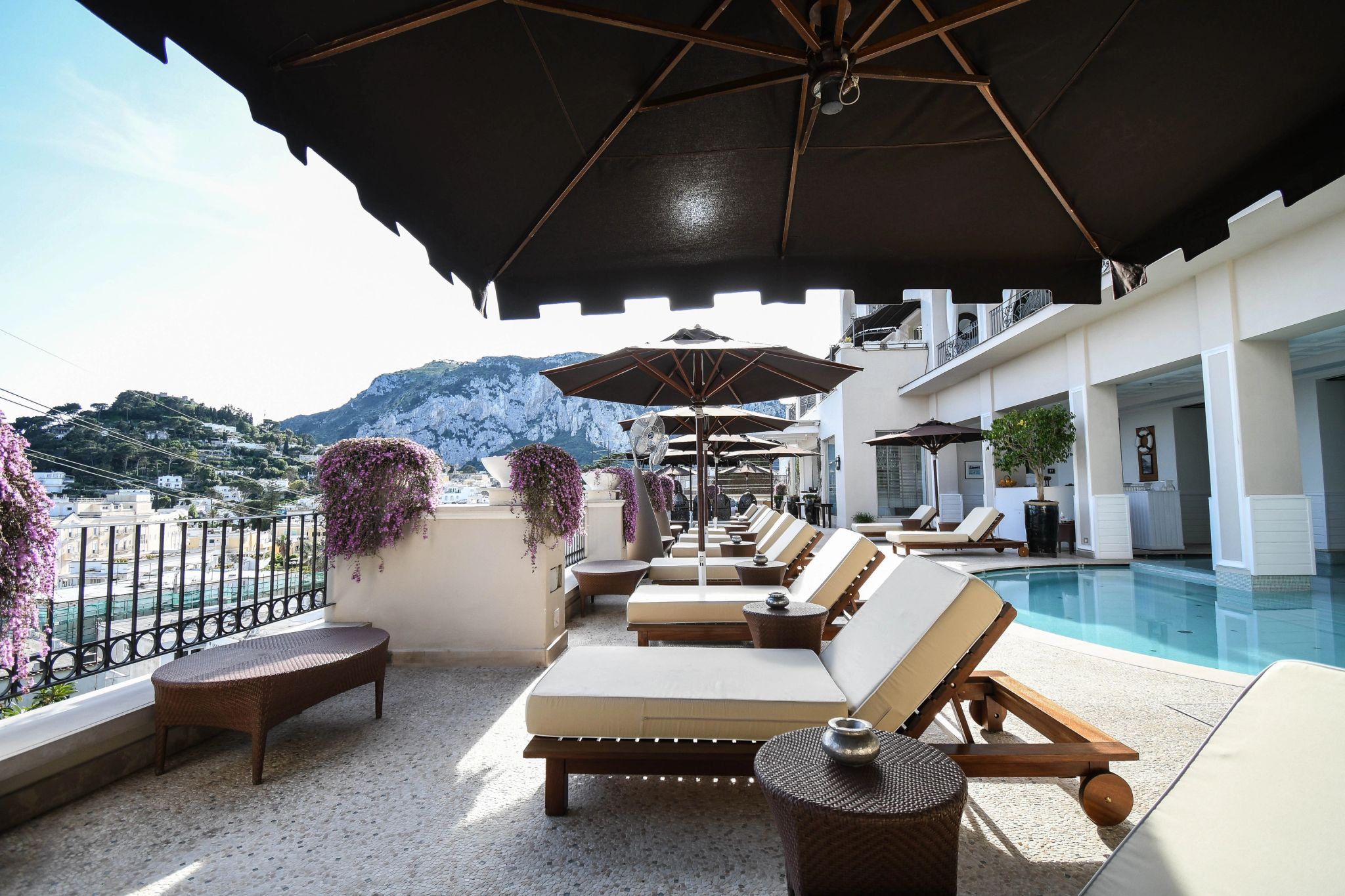 Piscina area externa hotel – area de lazer – piscina com vista