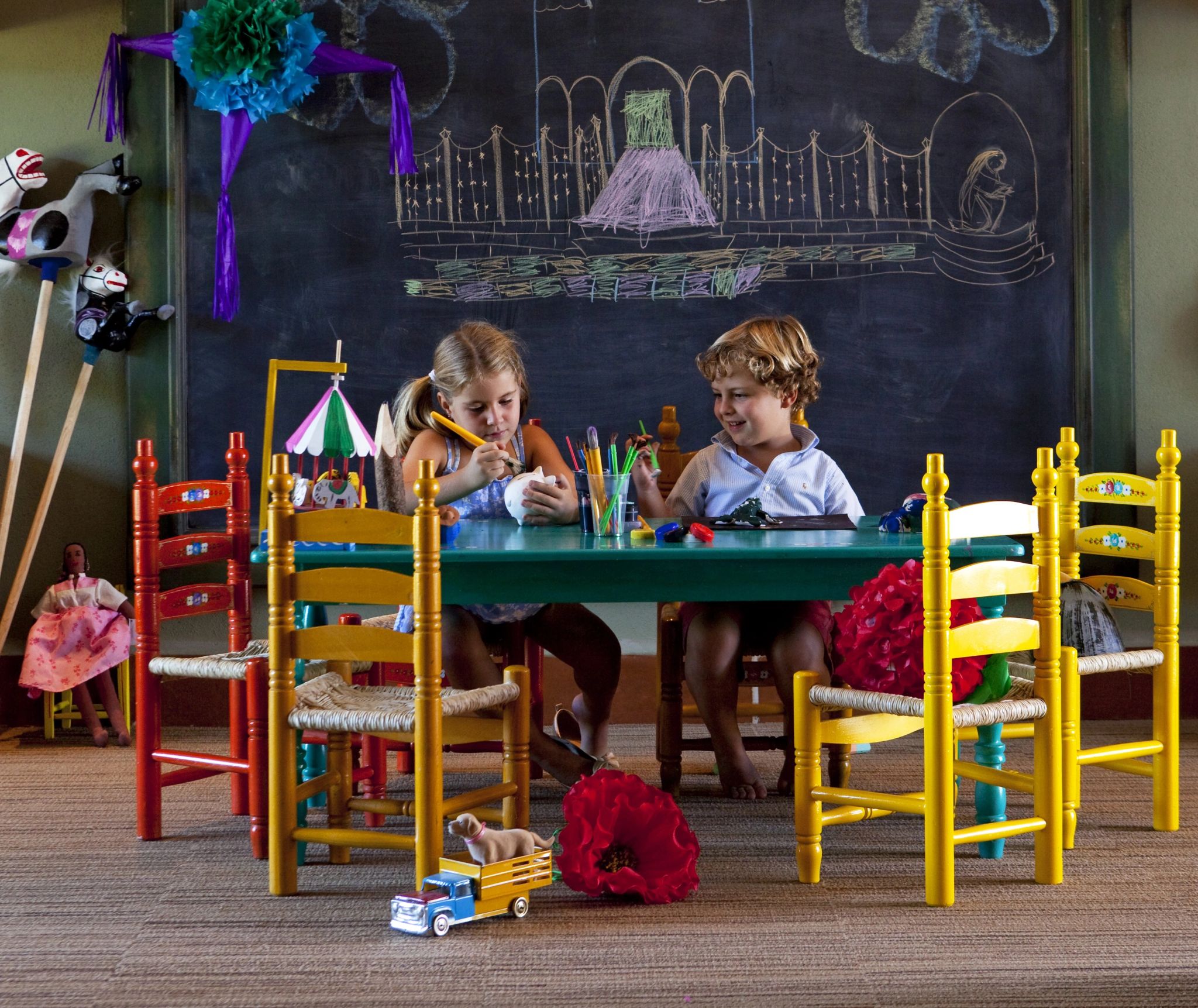 area infantil colorida - diversao para criancas - hotel cinco estrelas mexico
