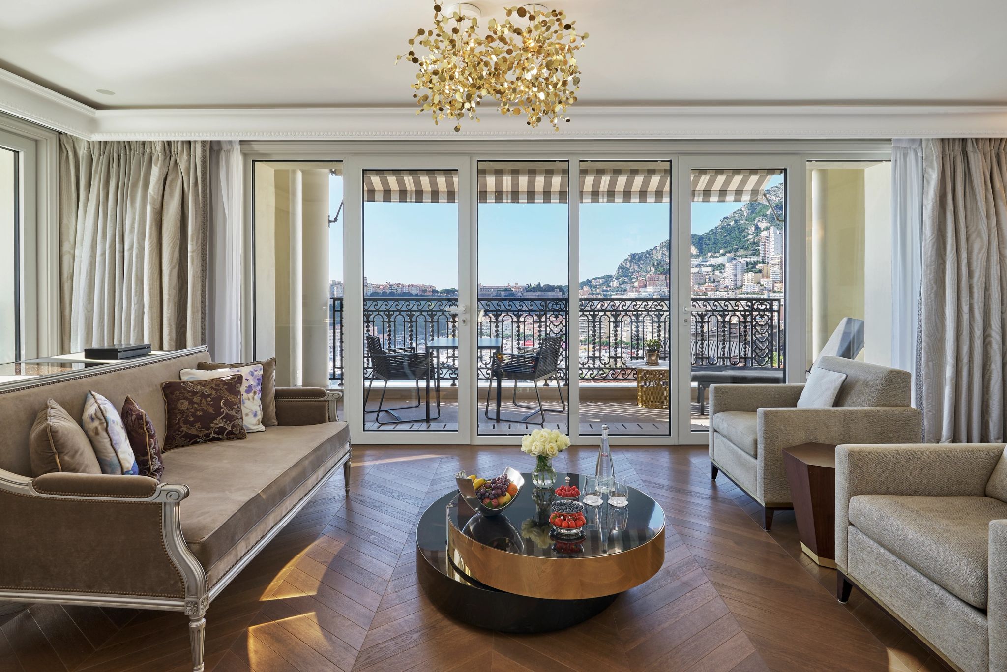 Corner Suite sala da suite - decoracao premium