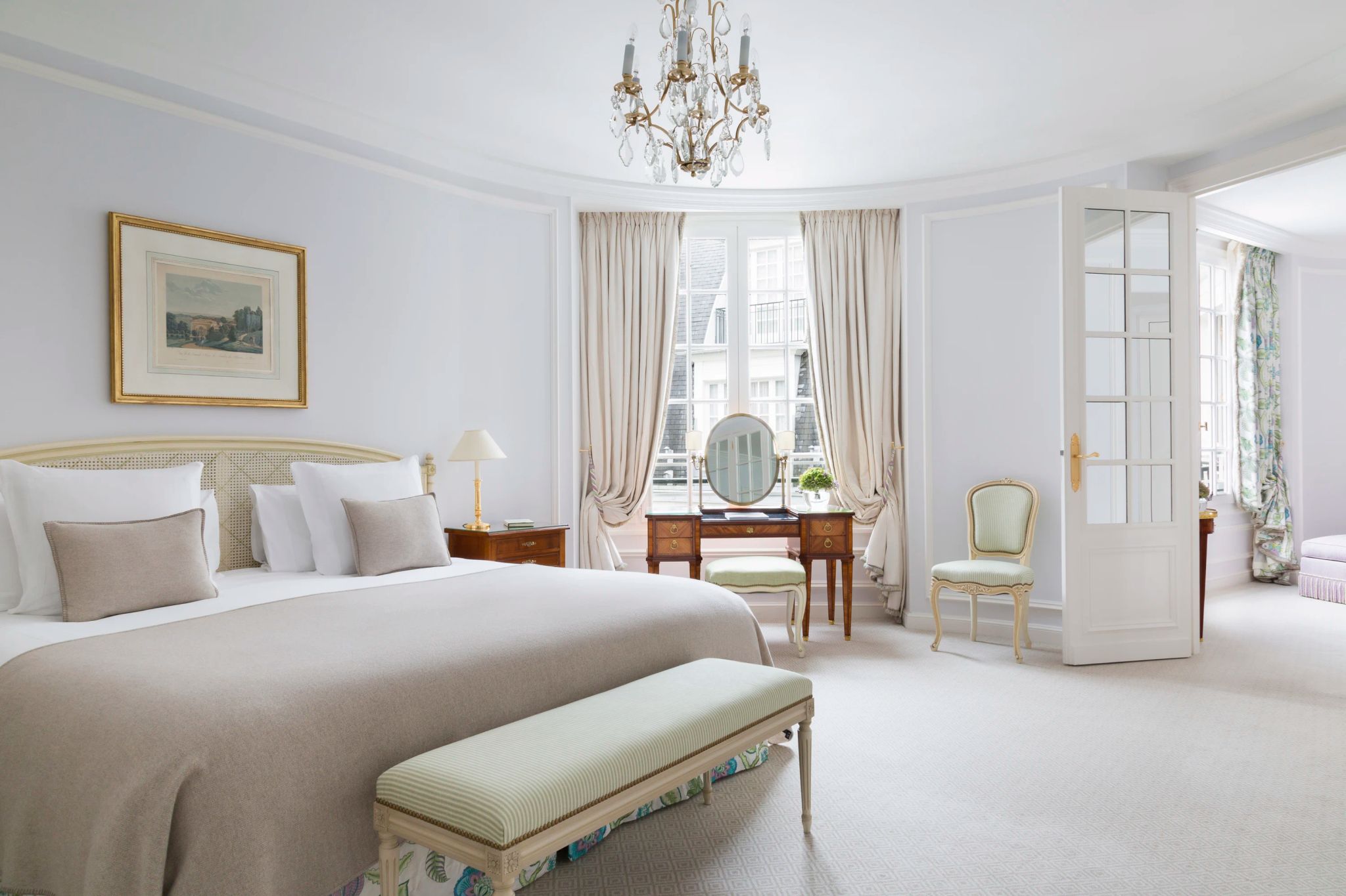 suite saint honore - suites le bristol paris