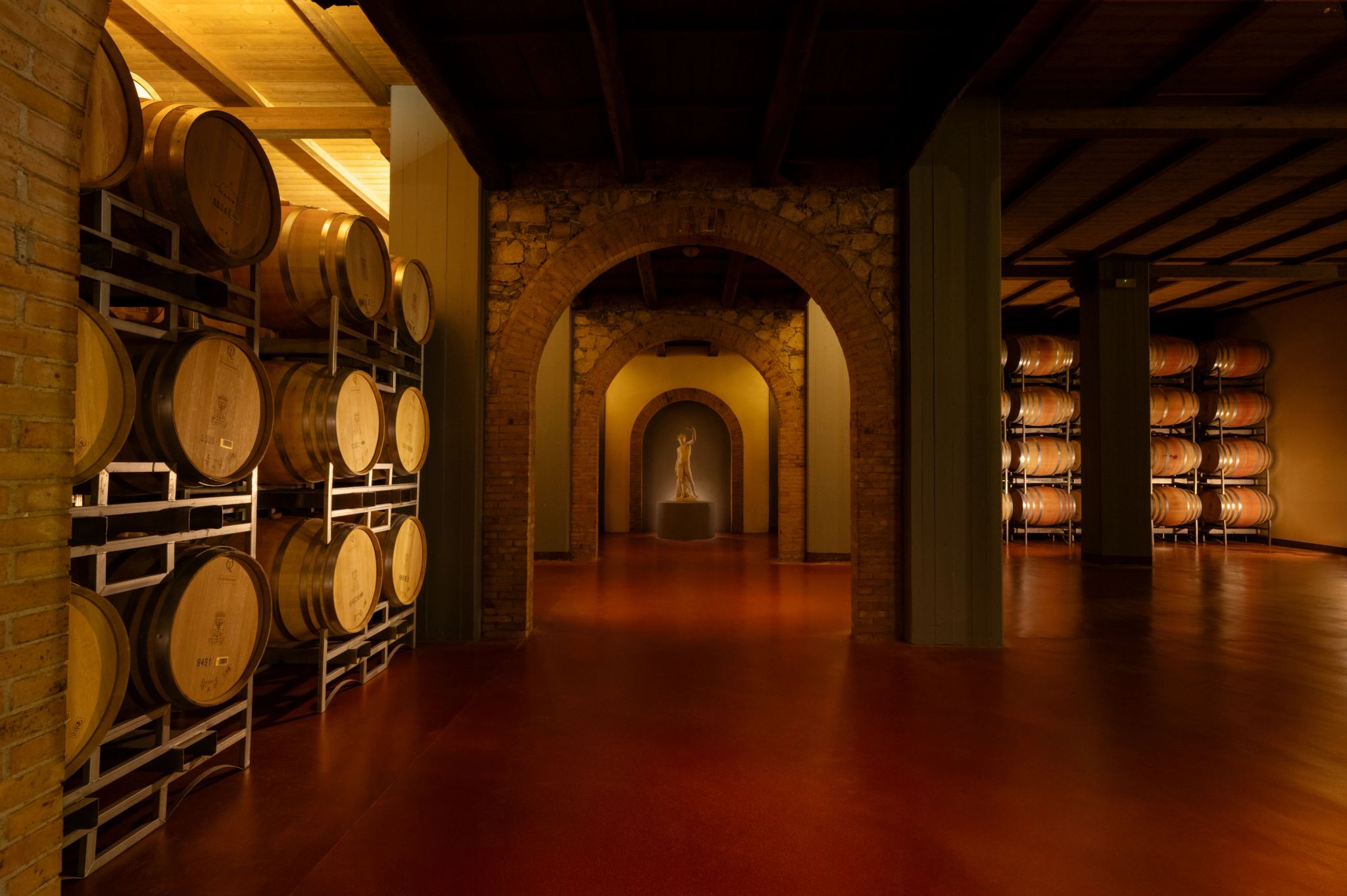 L’Enoteca producao de vinhos - adega de vinhos - vinhos finos