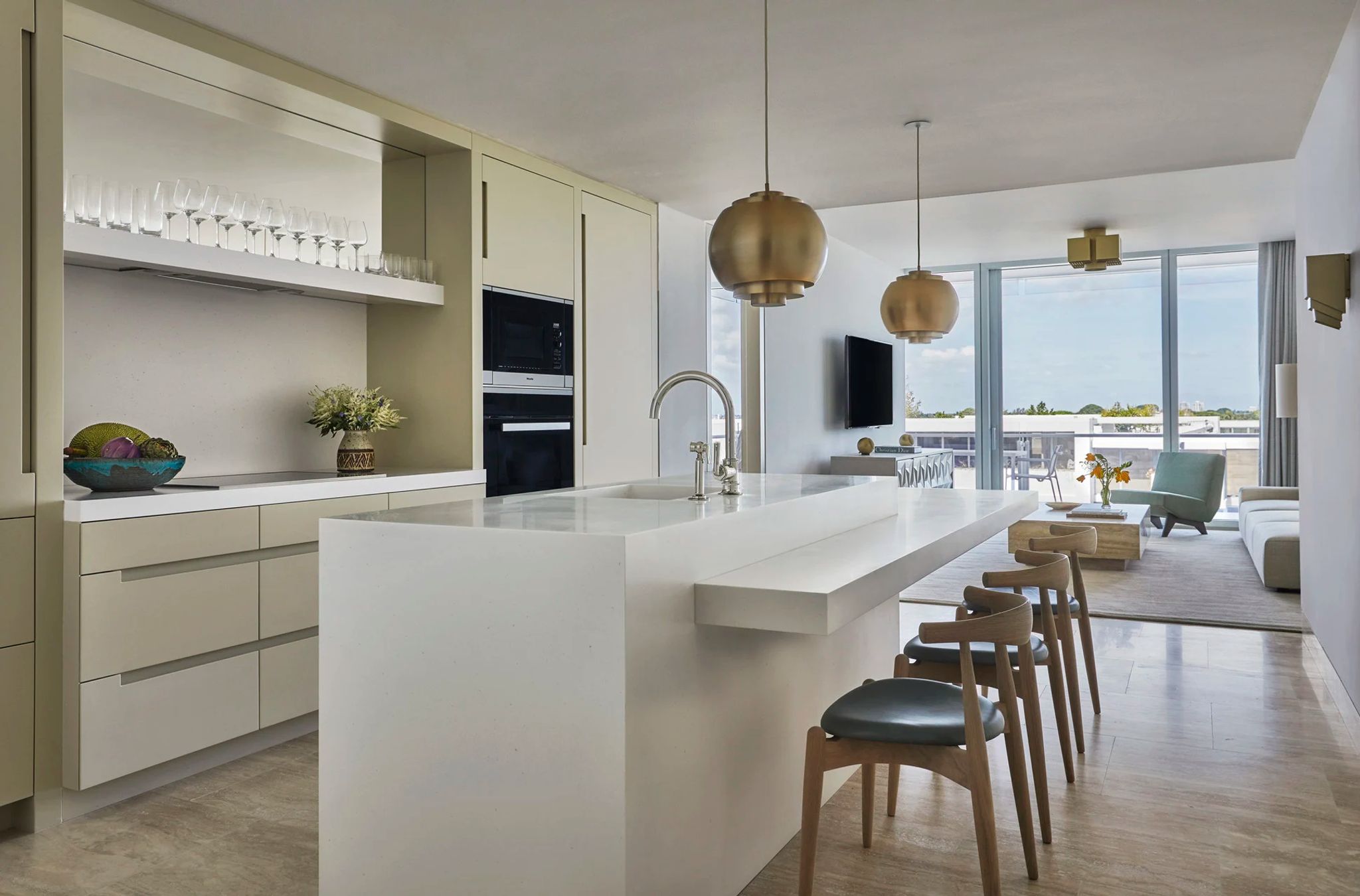 Bay View One Bedroom Suite suite com cozinha - cozinha gourmet - itens de cozinha - suite casal