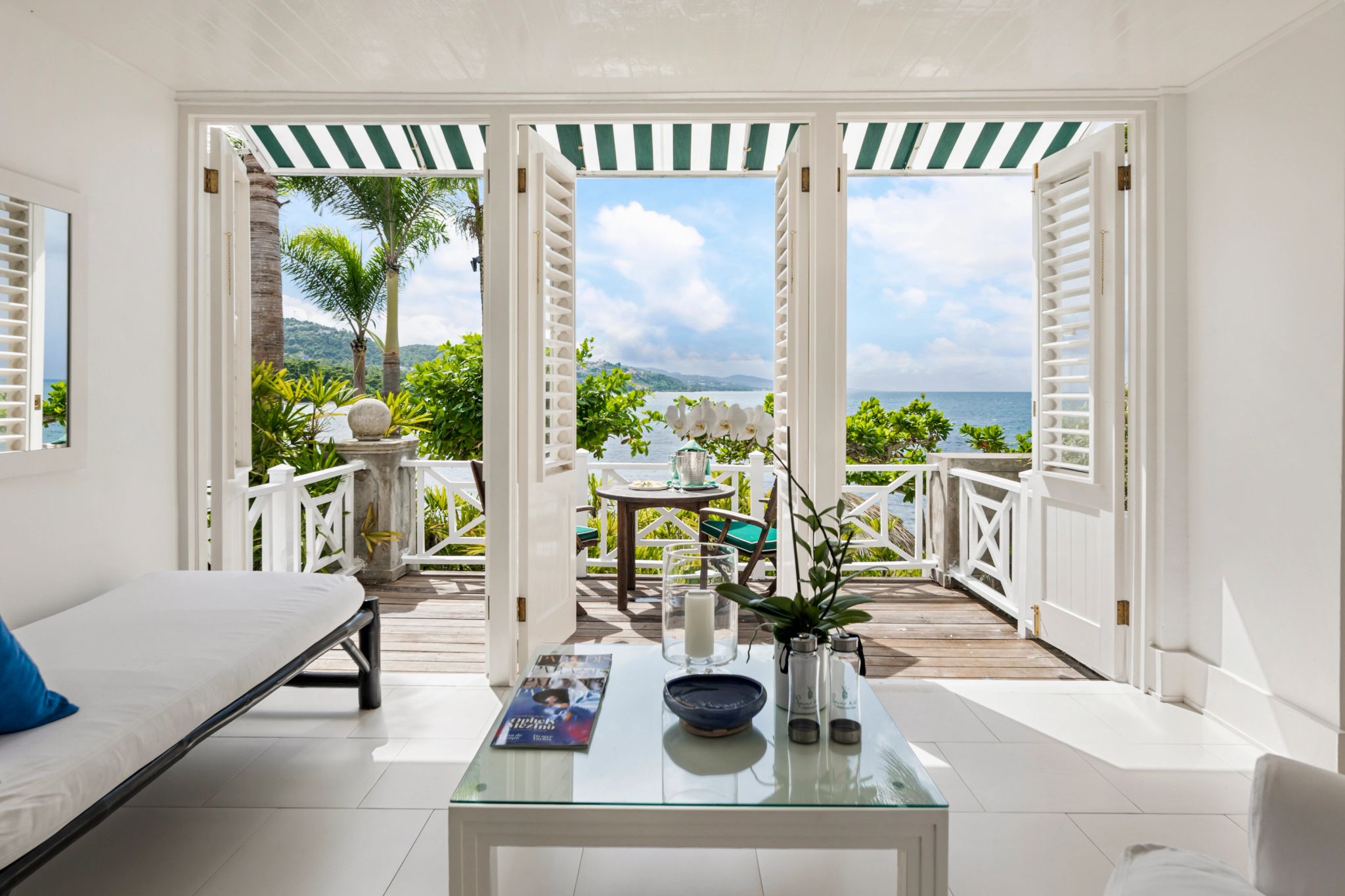 Oceanfront Balcony King  quarto com varanda - varanda privativa - varanda vista mar